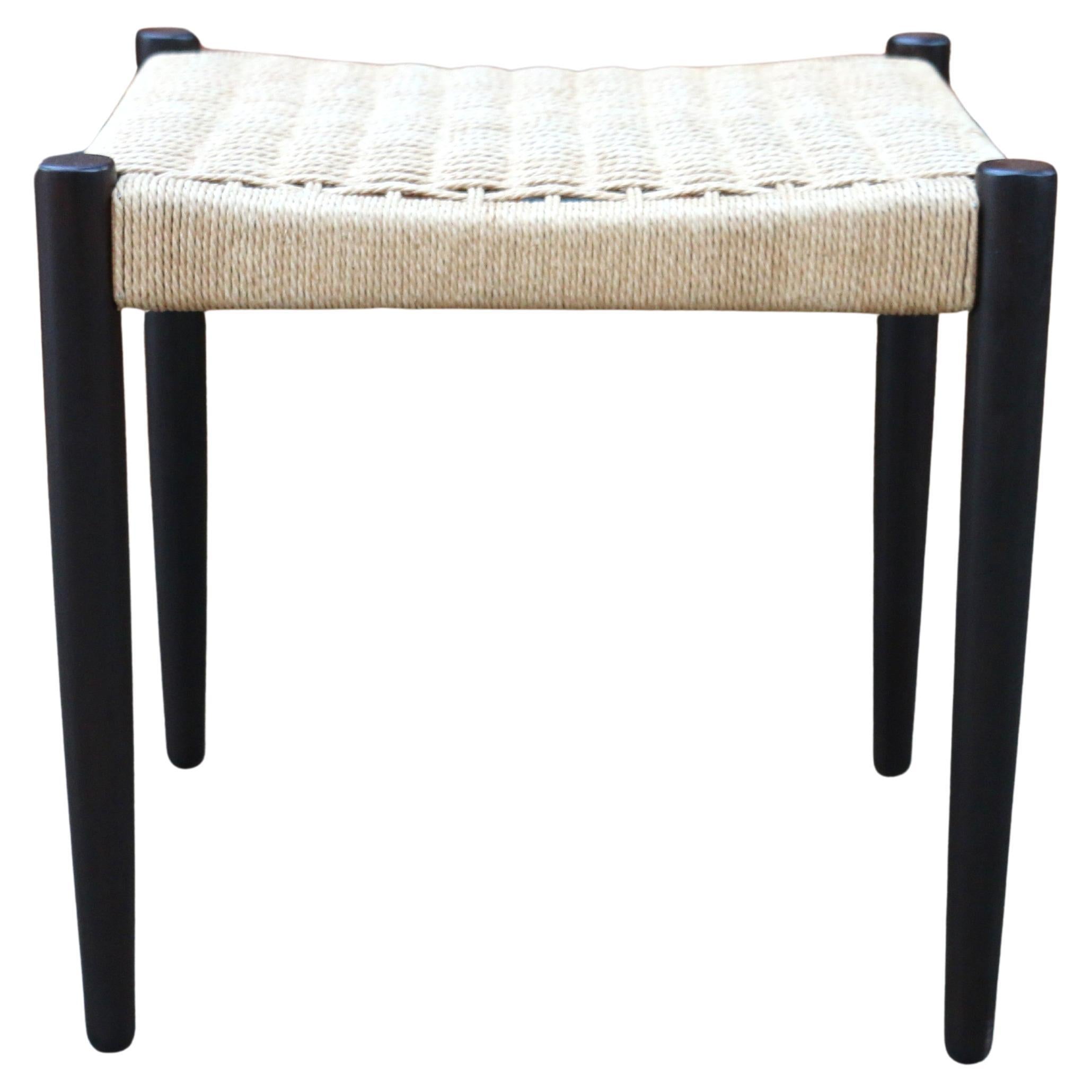 Dänischer Hocker aus Teakholz und Papierkordel, ca. 1950er Jahre