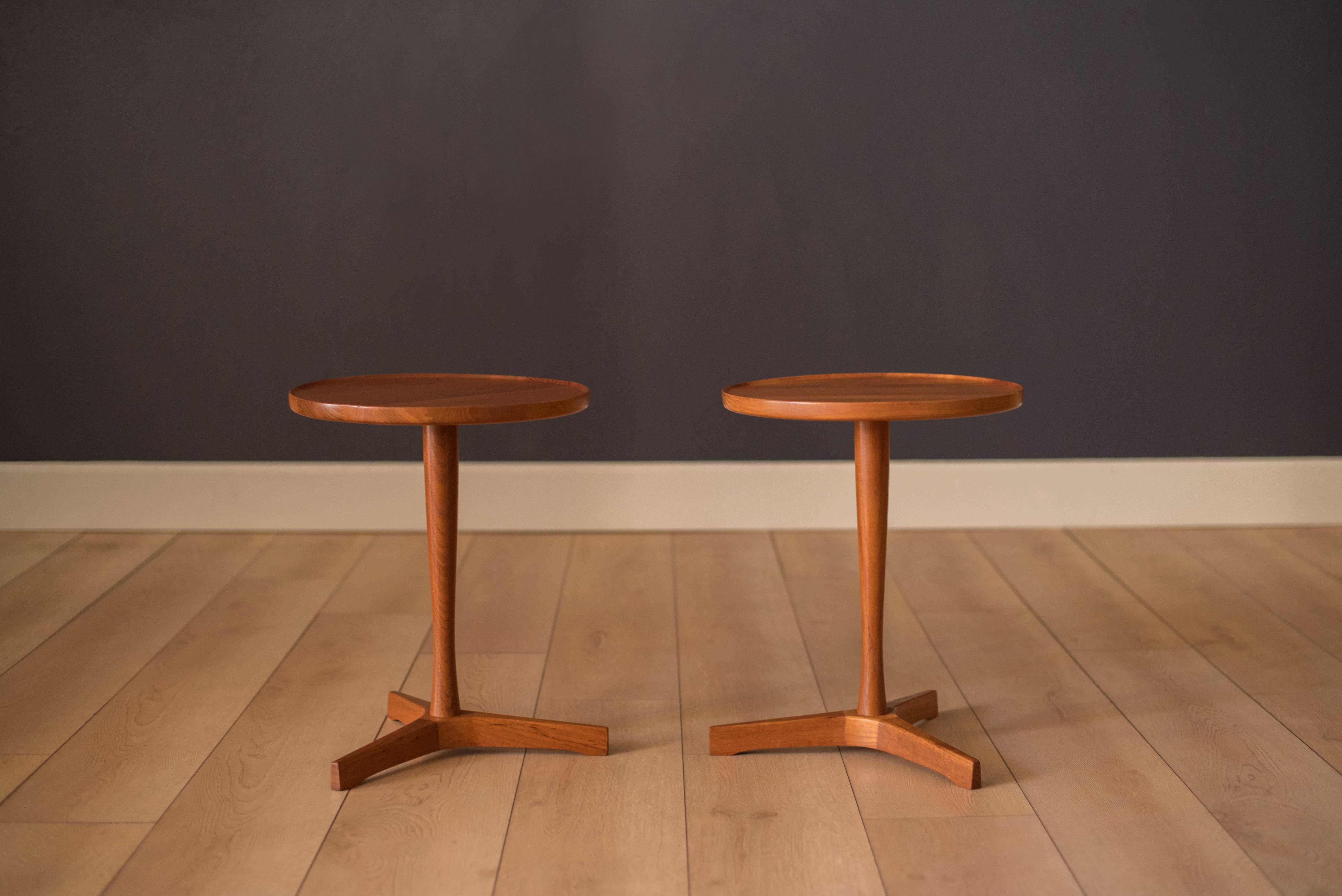 Mid-Century Modern side table designed by Hans C. Andersen for Artex. This piece displays a round solid planked teak tabletop and pedestal base. Price is for each table.
             



Offered by Mid Century Maddist