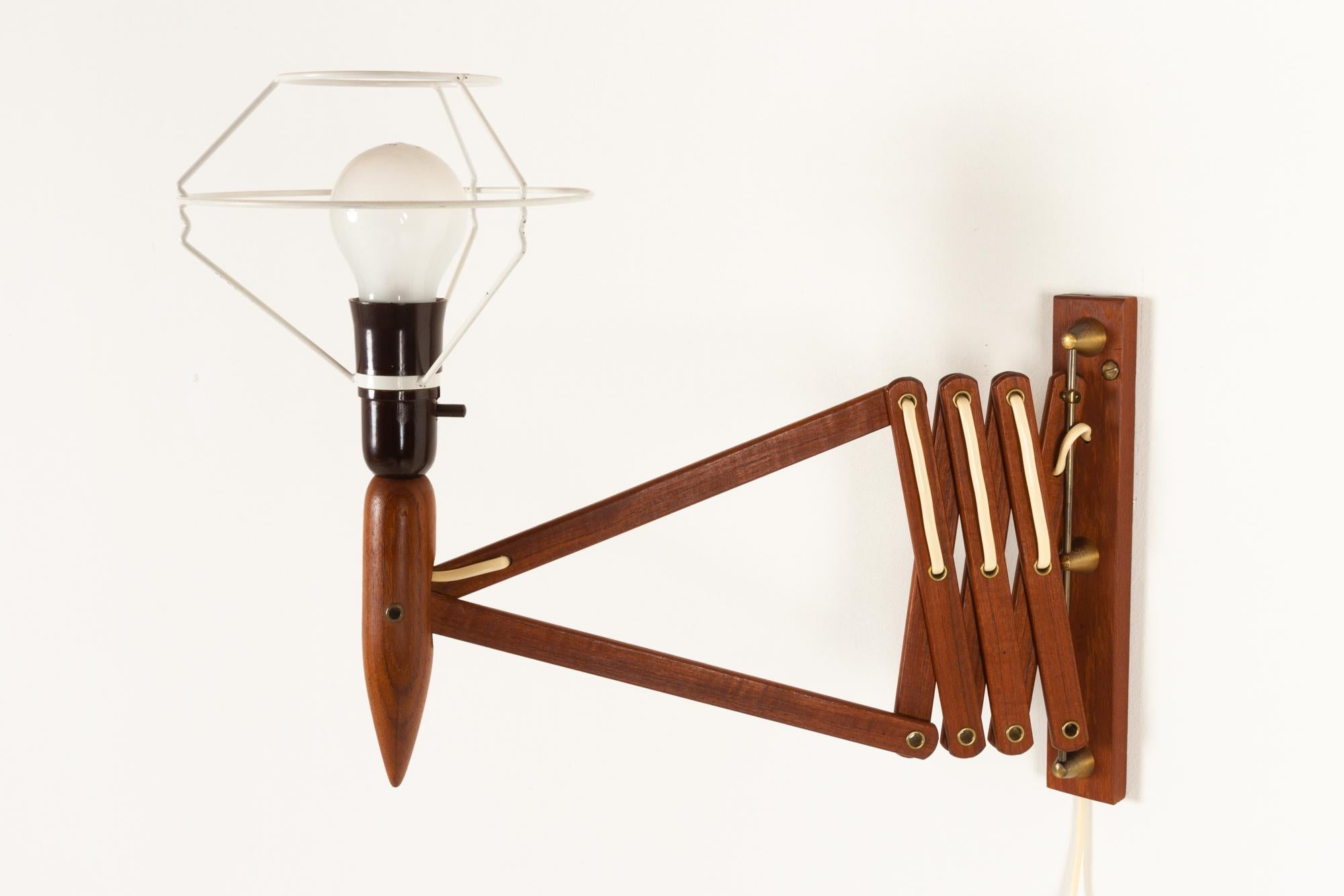 Vintage Danish Teak Scissor Wall Lamp by Lyfa, 1960s 7