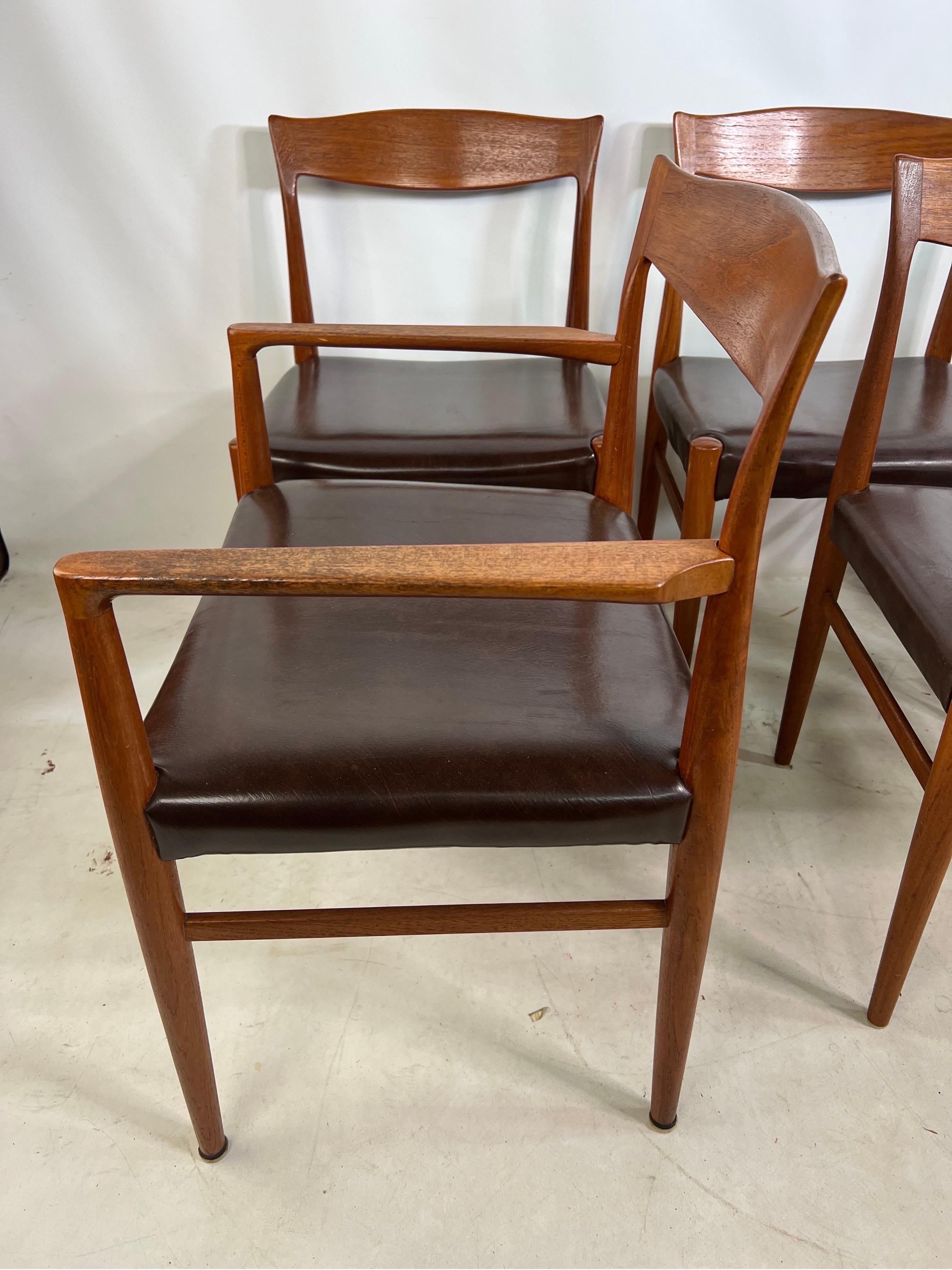 Vintage Danish Teak Sculptural Dining Chairs - a Set of 6 In Good Condition For Sale In Esperance, NY