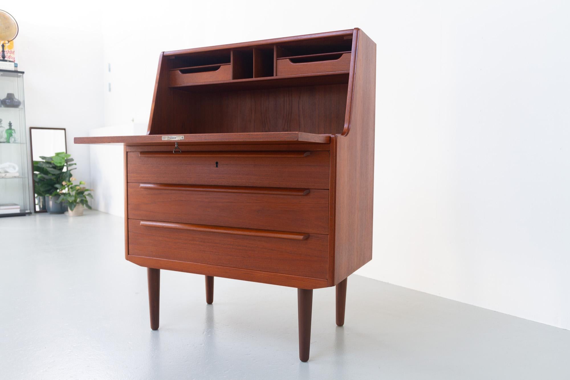 Vintage Danish Teak Secretary Desk by Sigfred Omann for Ølholm, 1960s 3