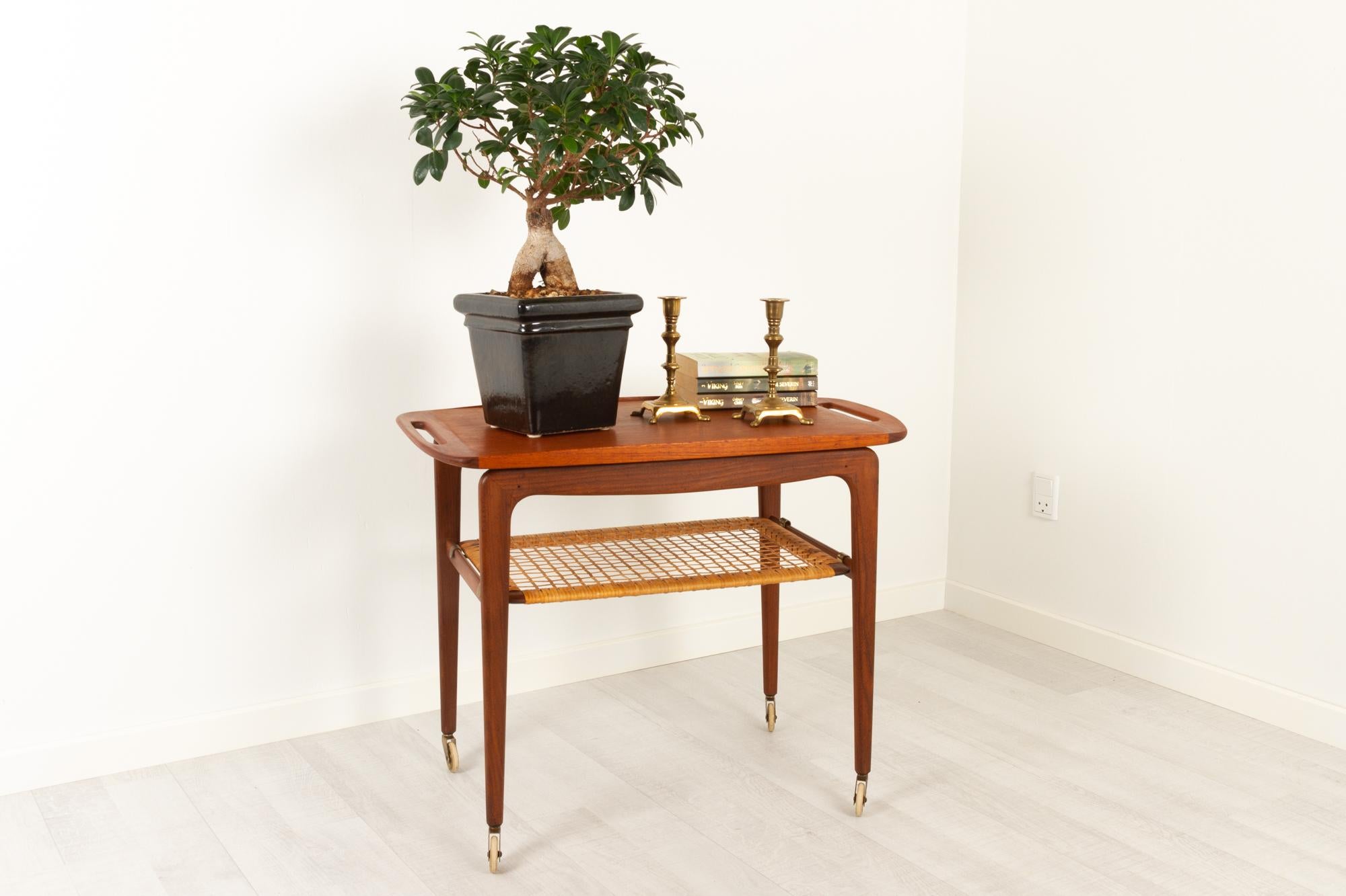 Vintage Danish Teak Serving Trolley by Johannes Andersen, 1960s 14