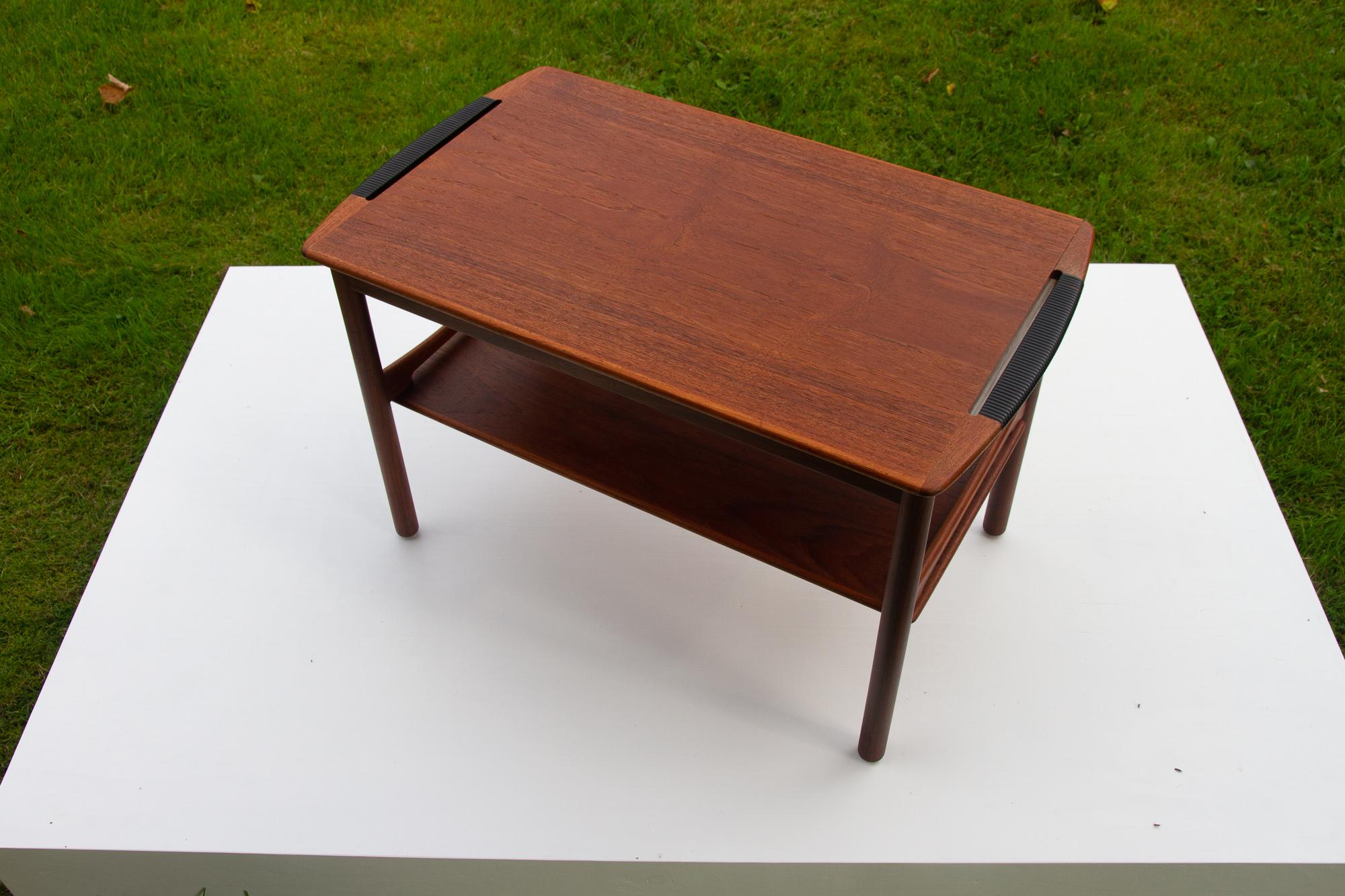 Vintage Danish Teak Side Table, 1960s For Sale 13