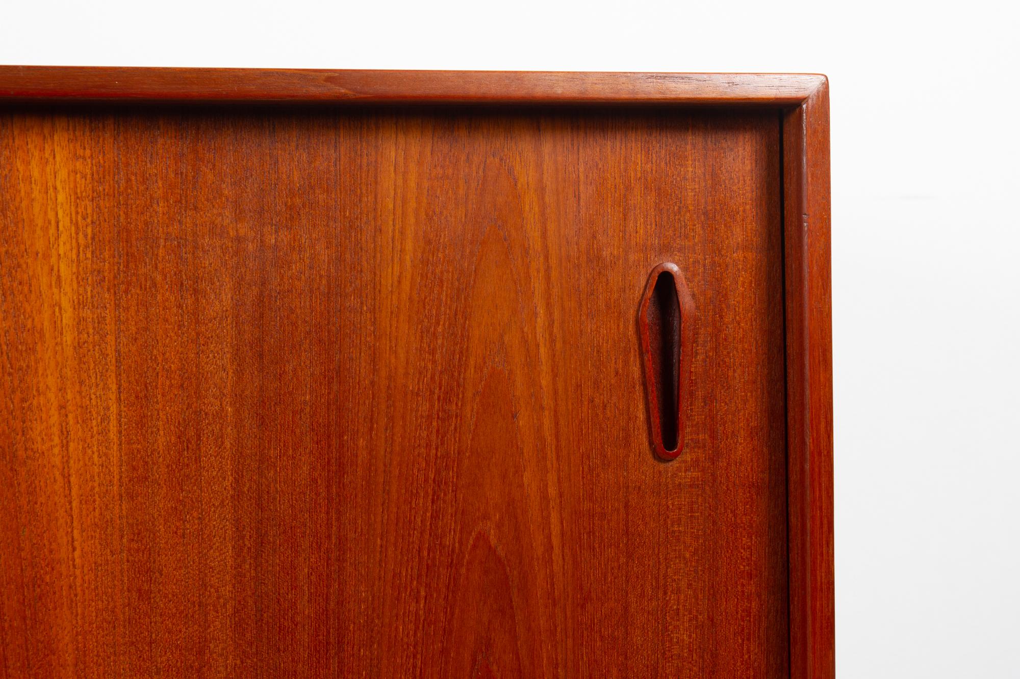 Mid-20th Century Vintage Danish Teak Sideboard, 1960s