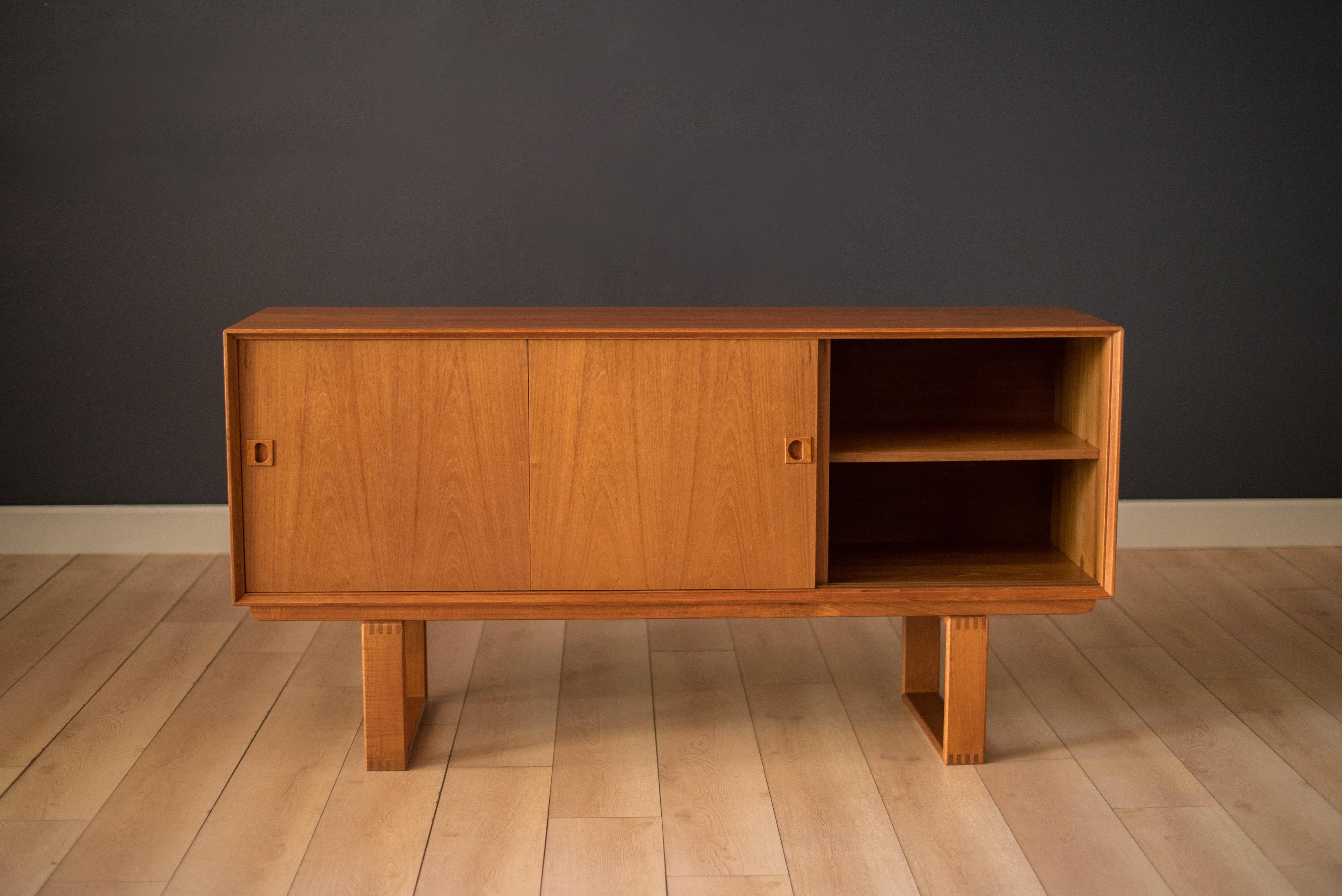 Vintage Danish Teak Sideboard by Dyrlund In Good Condition In San Jose, CA