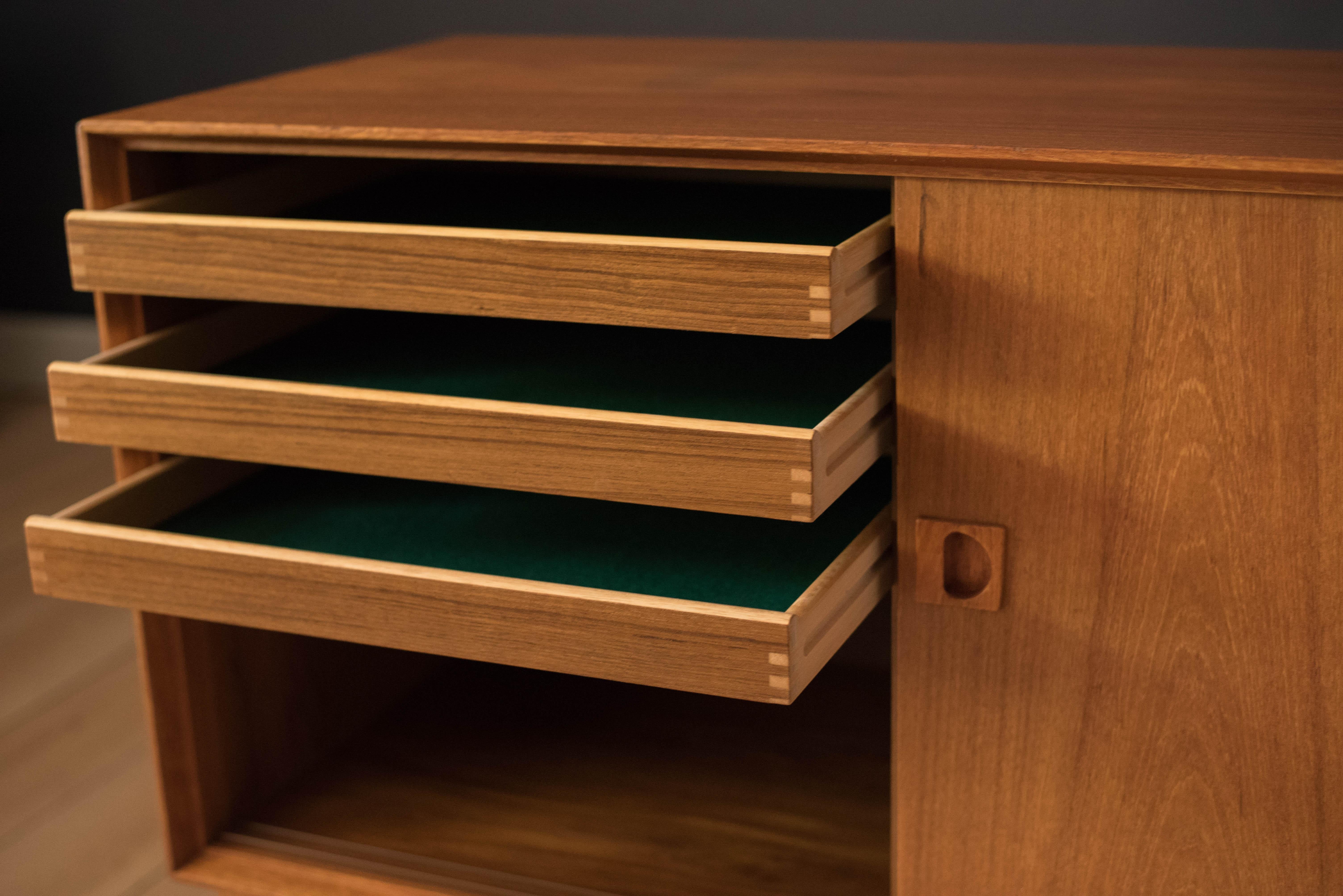 Vintage Danish Teak Sideboard by Dyrlund 2