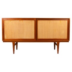 Credenza danese d'epoca in teak di Georg Petersens anni '60