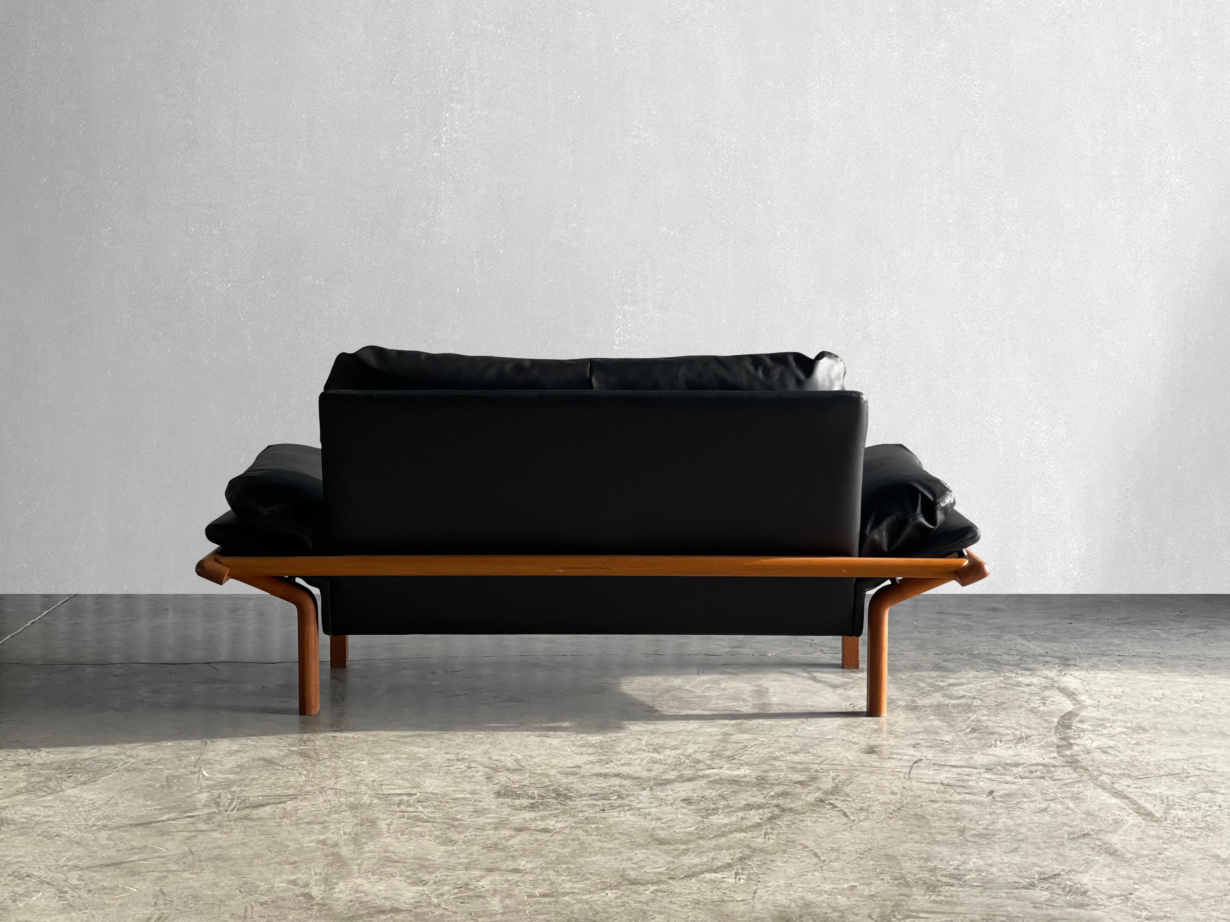 komfort danish furniture