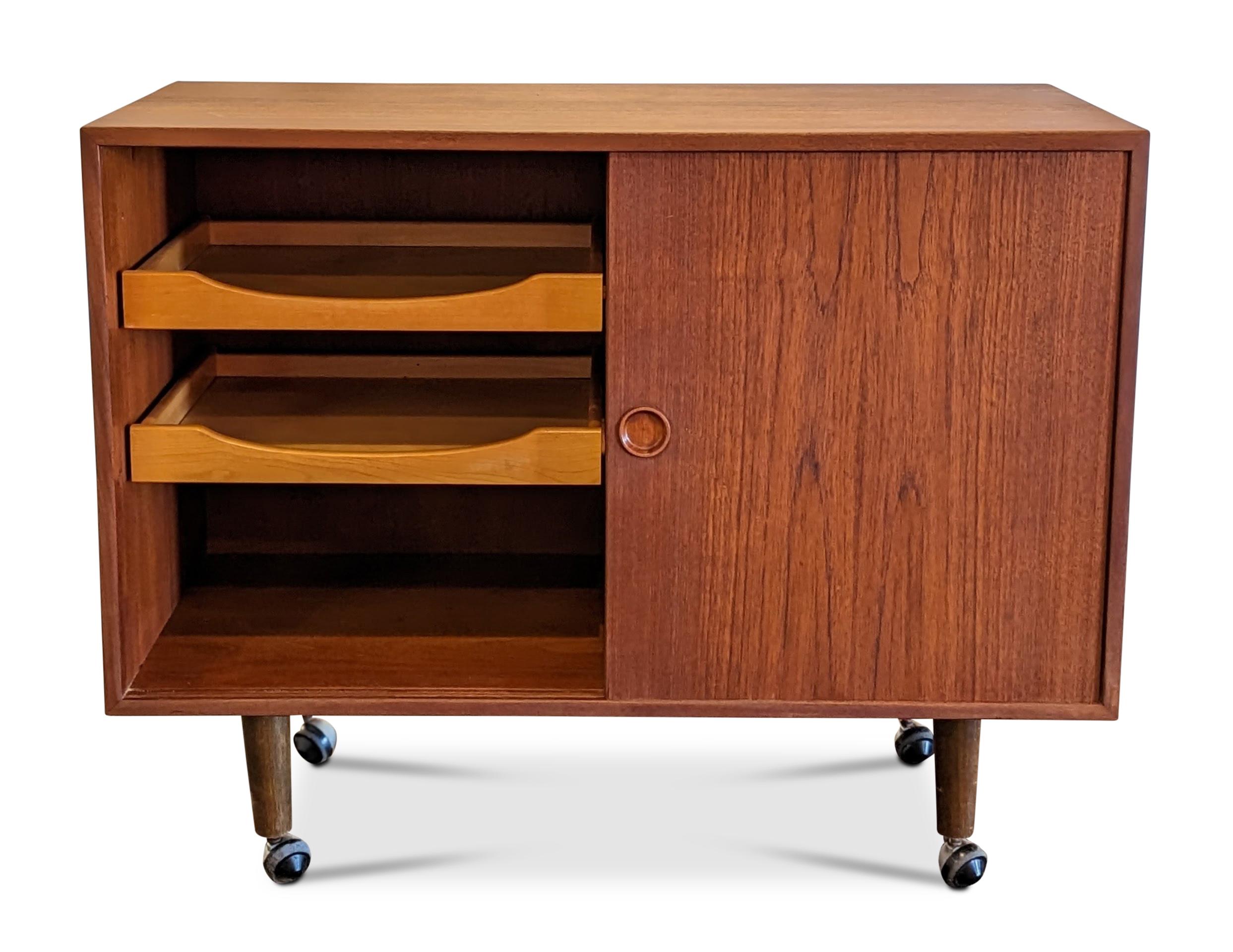 Mid-20th Century Vintage Danish Teak Storage Cabinet with Sliding Doors and Wheels, 042356 For Sale