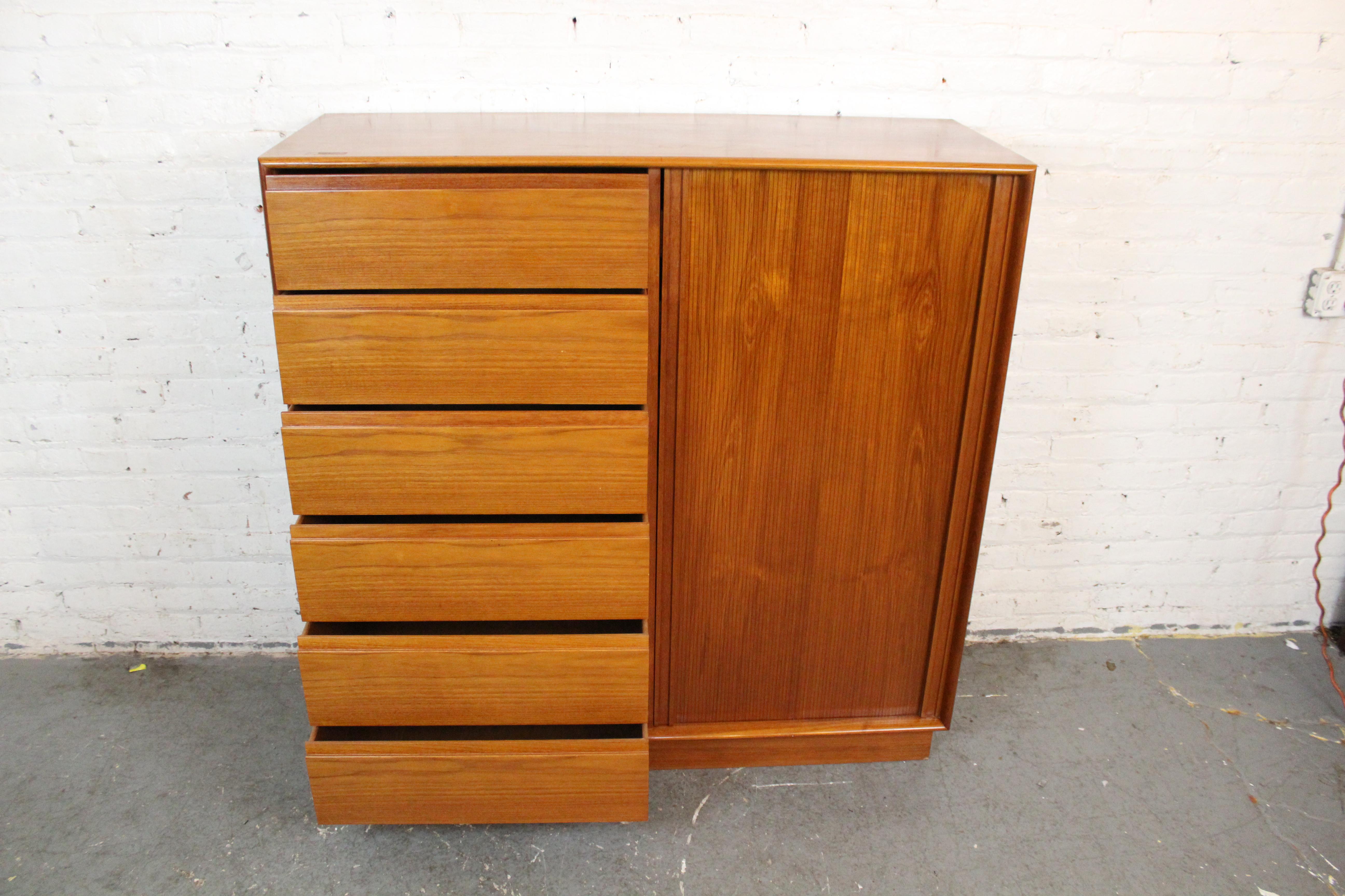 Comò a tamburo in teak danese vintage di Danflex Systems in vendita 3