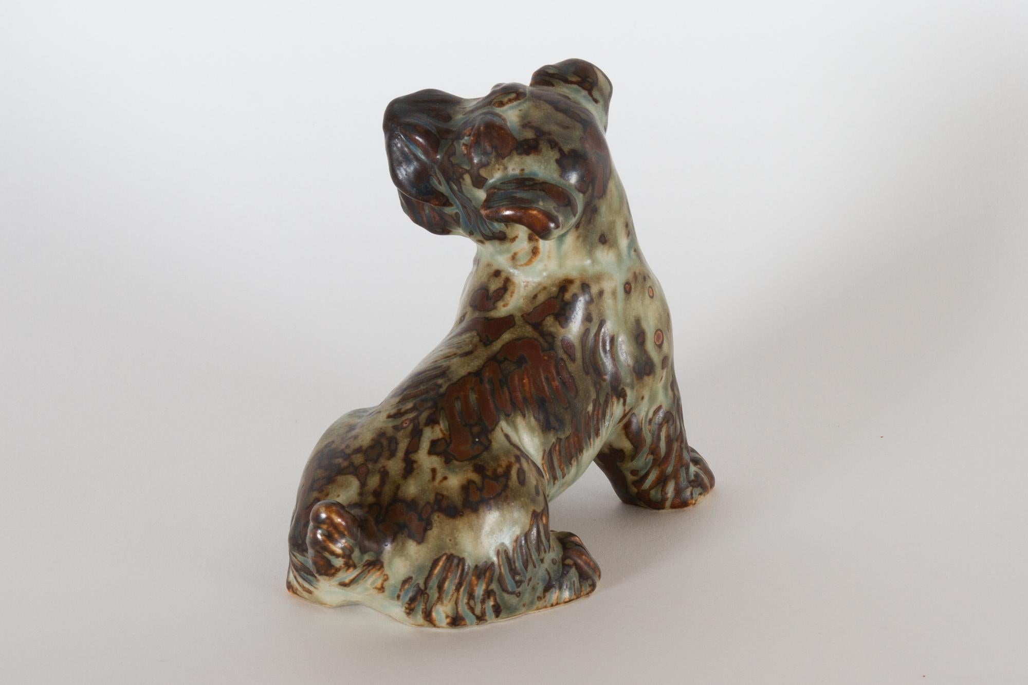 Vintage Danish Terrier Figurine by Knud Kyhn for Royal Copenhagen, 1955 In Good Condition For Sale In Asaa, DK