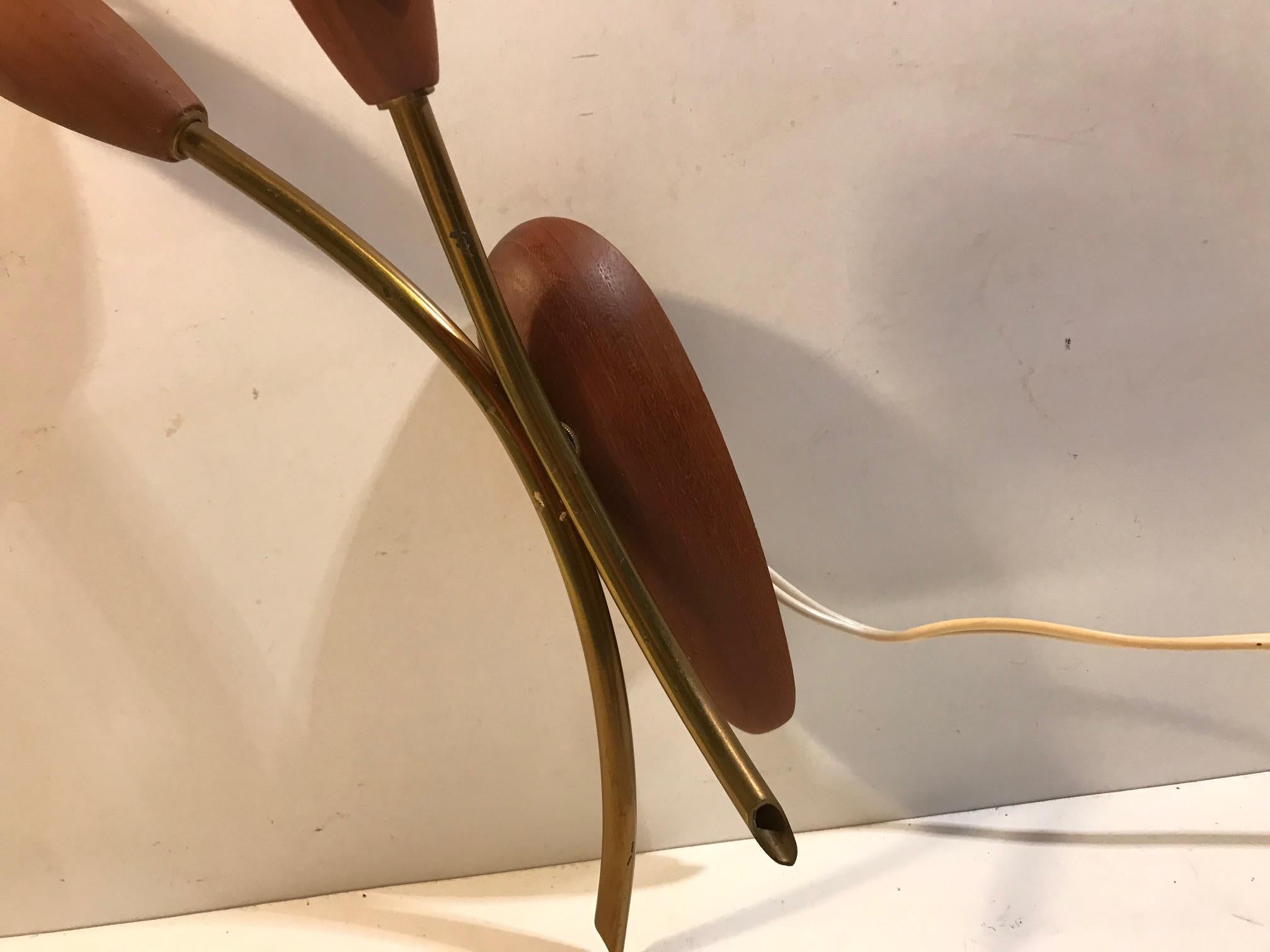 Vintage Danish Twin Tulip Sconce in Teak and Brass, 1950s In Good Condition In Esbjerg, DK