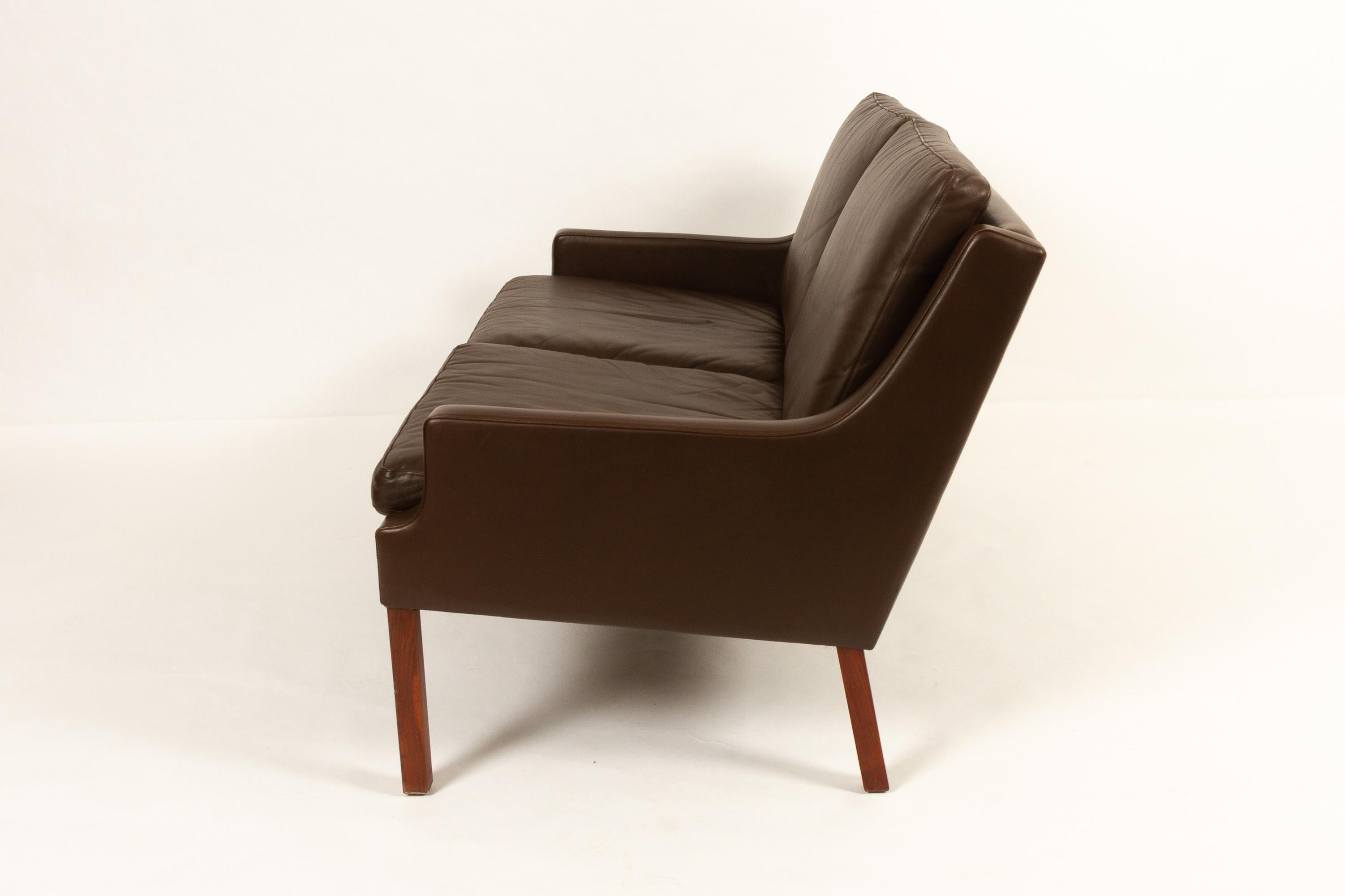 Late 20th Century Vintage Danish Two-Seat Leather Sofa by Georg Thams for Vejen Møbelfabrik, 1970