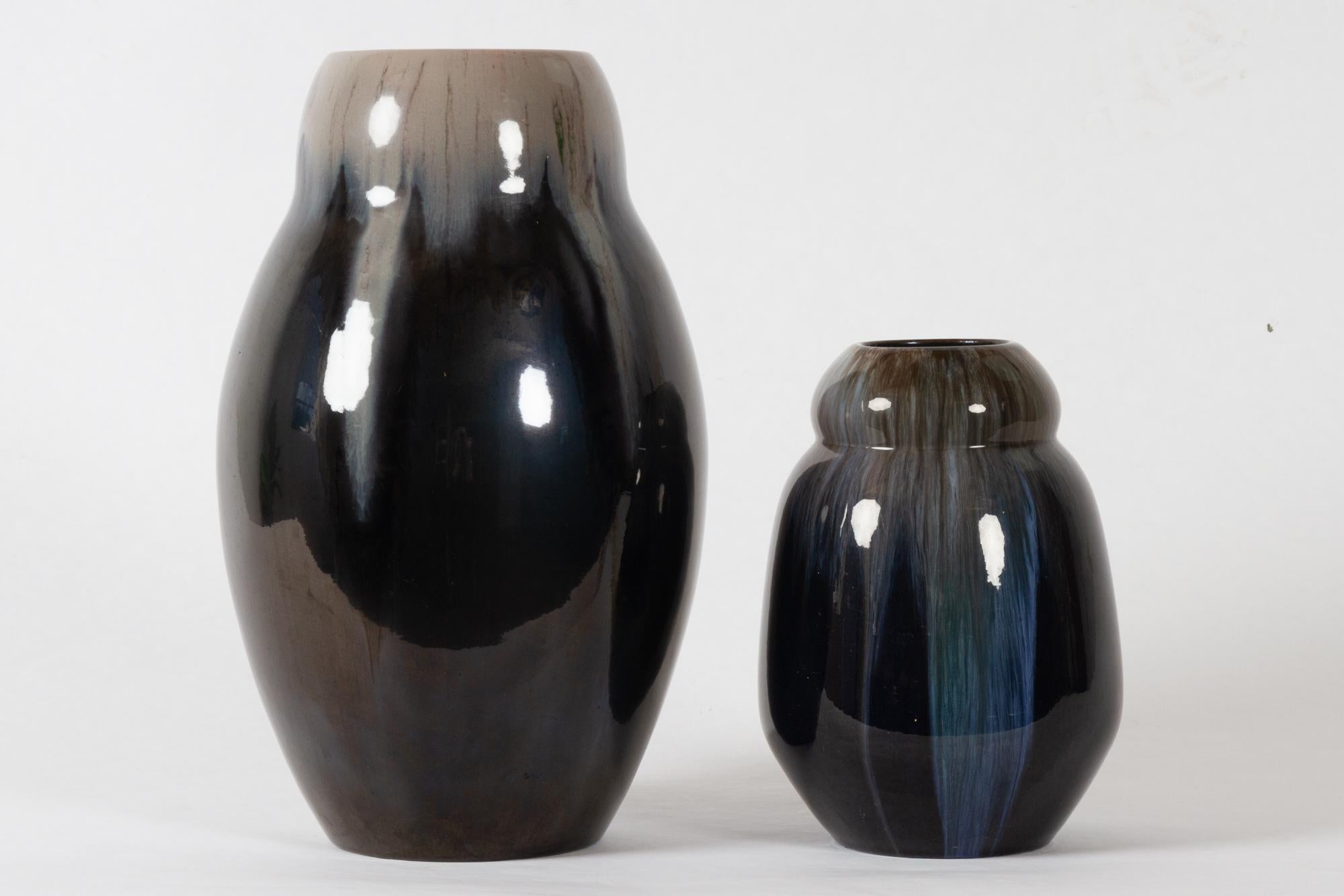 Vintage Danish vases by Michael Andersen & Son, set of 2
Two significant early vases from Michael Andersen & Son from the Danish island of Bornholm. Made by Daniel Andersen (son of Michael Andersen) between 1900 and 1920. Glaze in midnight blue