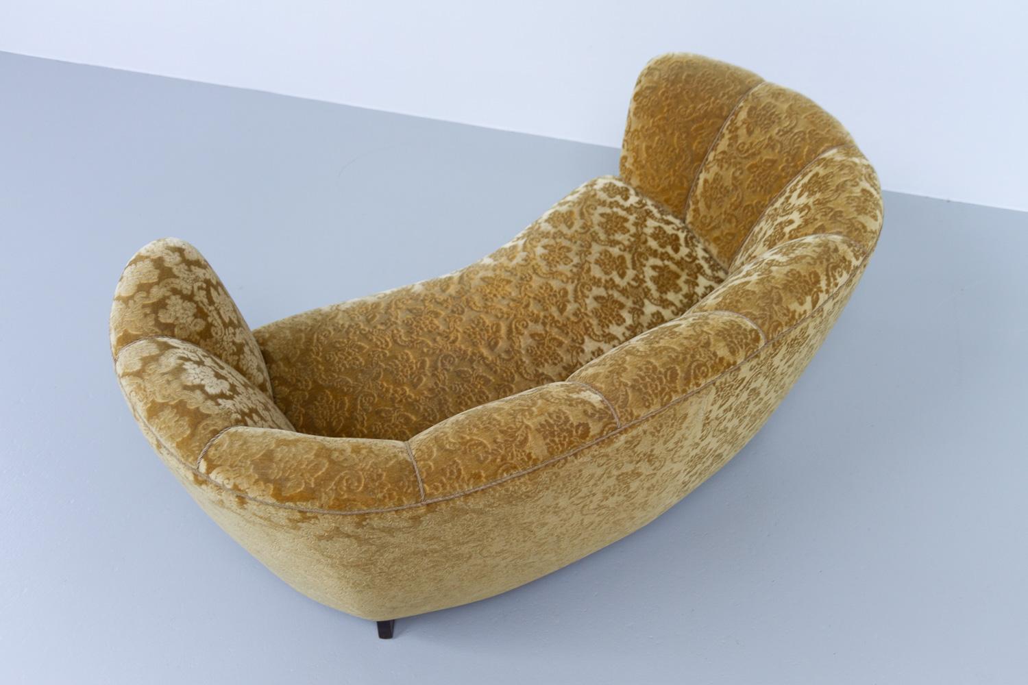 Vintage Danish Velvet Art Deco Banana Sofa, 1940s 7