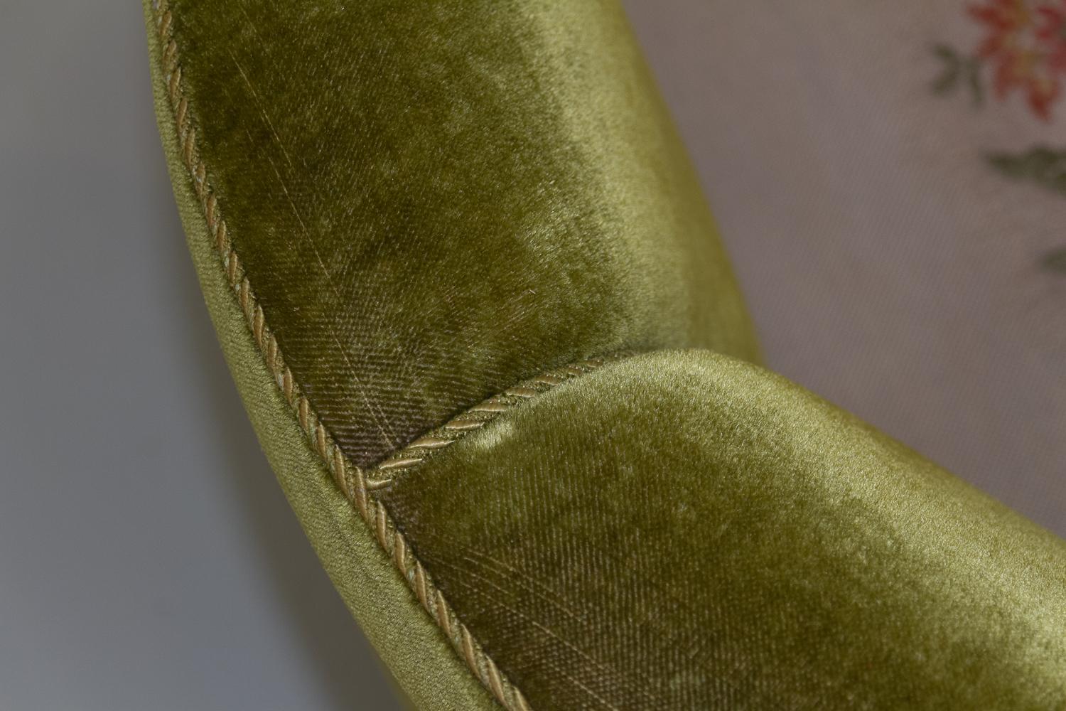 Vintage Danish Velvet Art Deco Banana Sofa, 1940s. 7