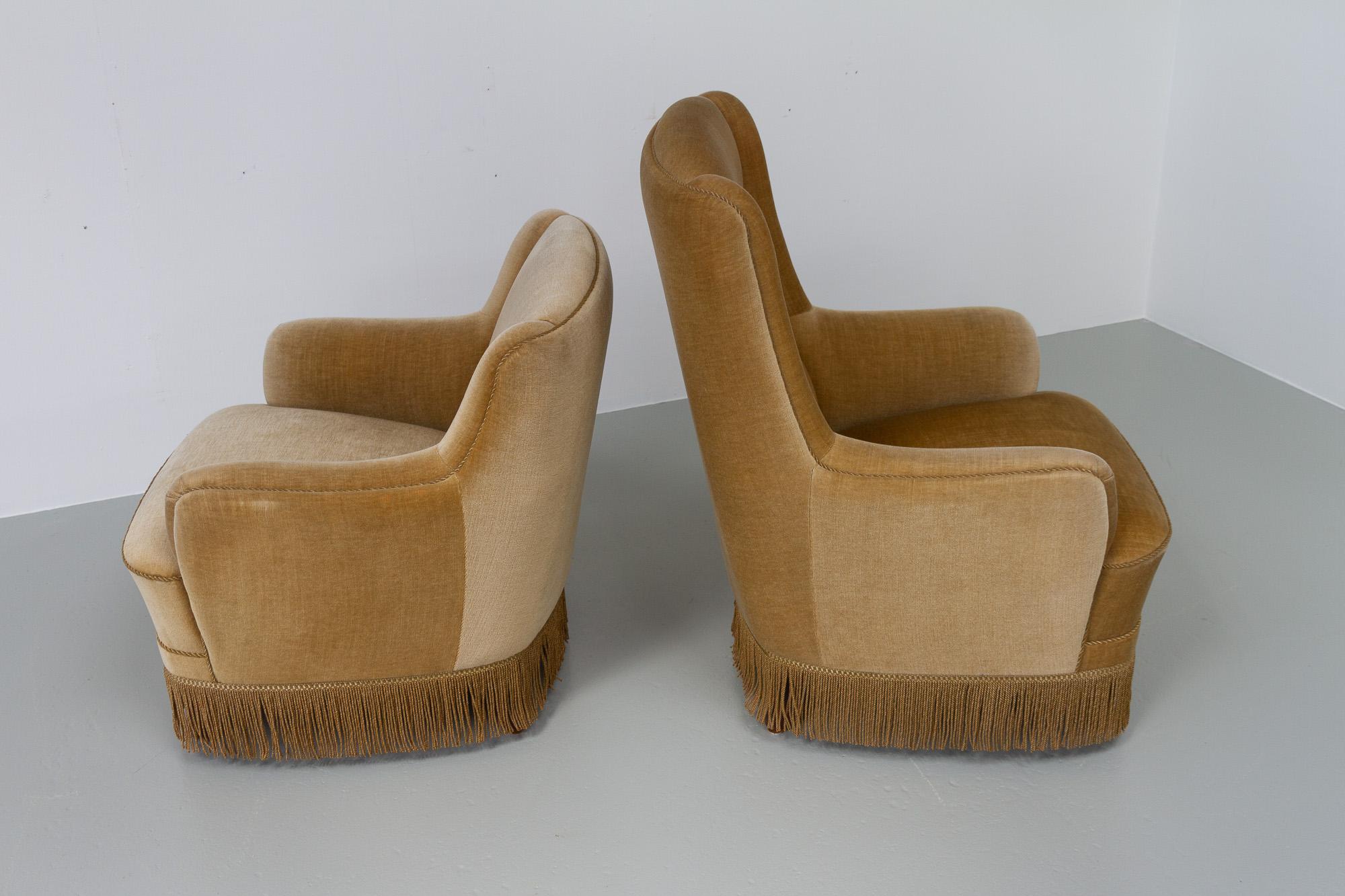 Vintage Danish Velvet Lounge Chairs, 1940s, Set of 2 For Sale 14