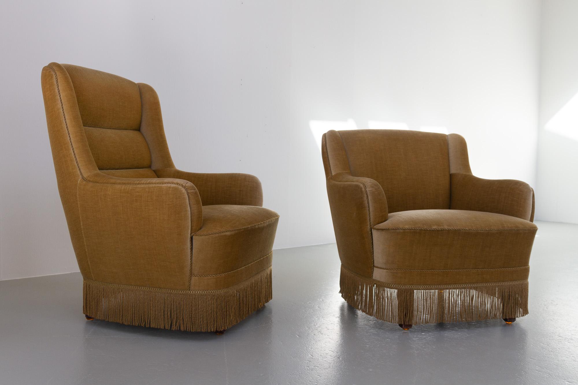 Art Deco Vintage Danish Velvet Lounge Chairs, 1940s, Set of 2 For Sale