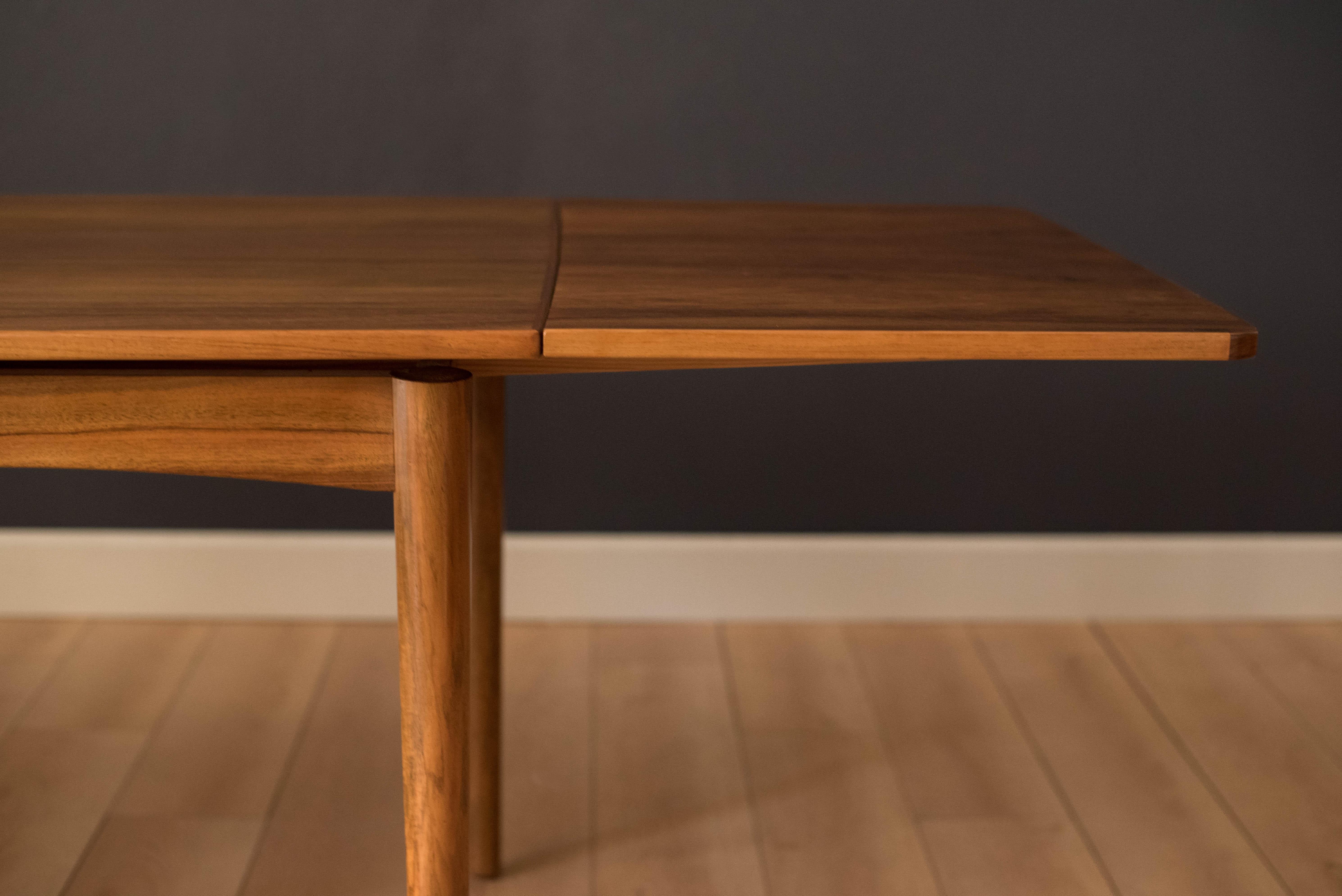 Vintage Danish Walnut Extendable Dining Table by Arne Hovmand-Olsen 1