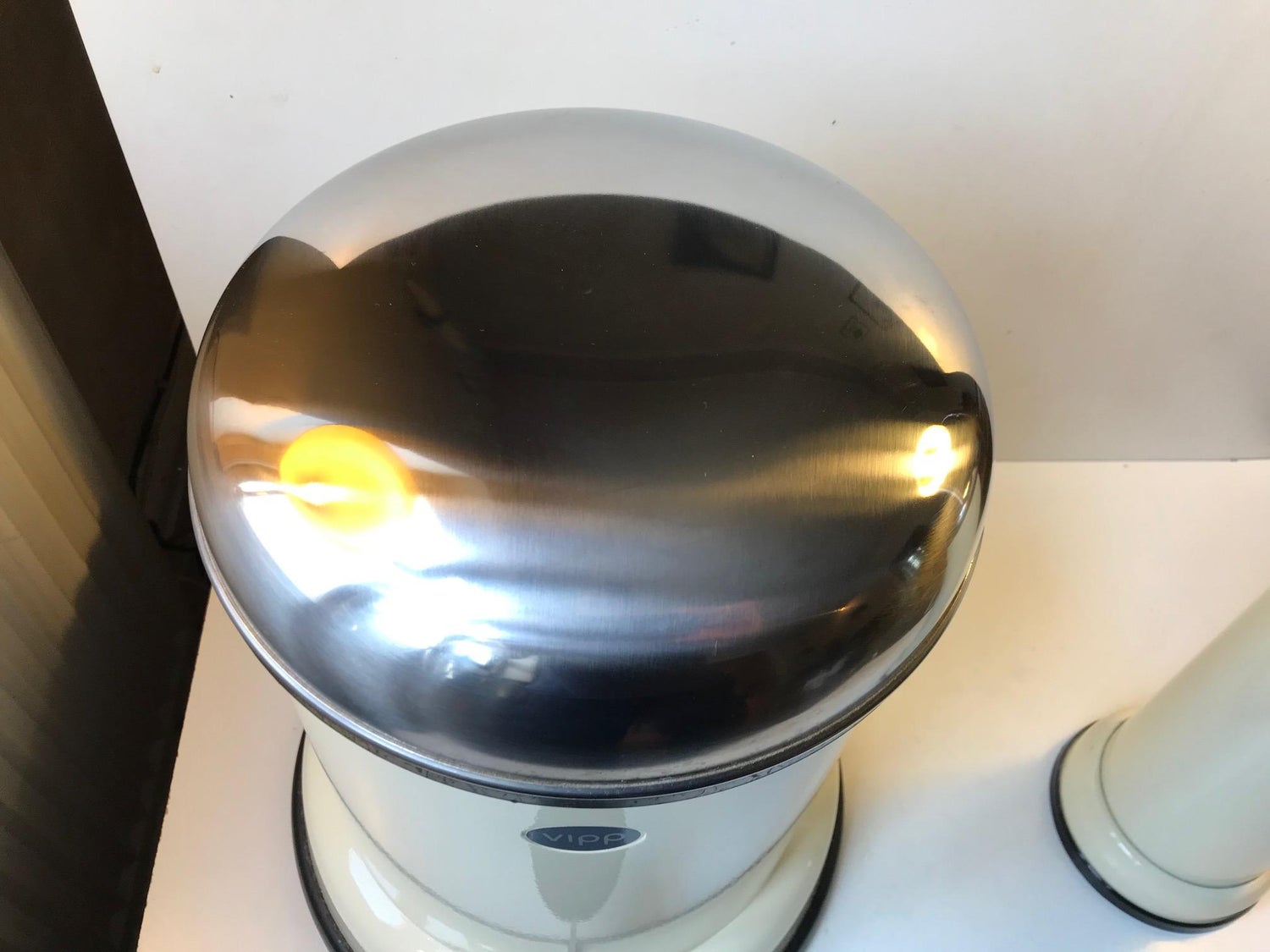 Vintage Danish Waste Bin And Toilet Brush By Holger Nielsen For Vipp 1990s For Sale At 1stdibs