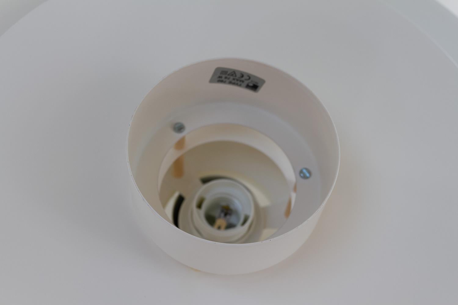 Vintage Danish White Pendelleuchten von Horn, 1980er Jahre. Satz von 2. 12