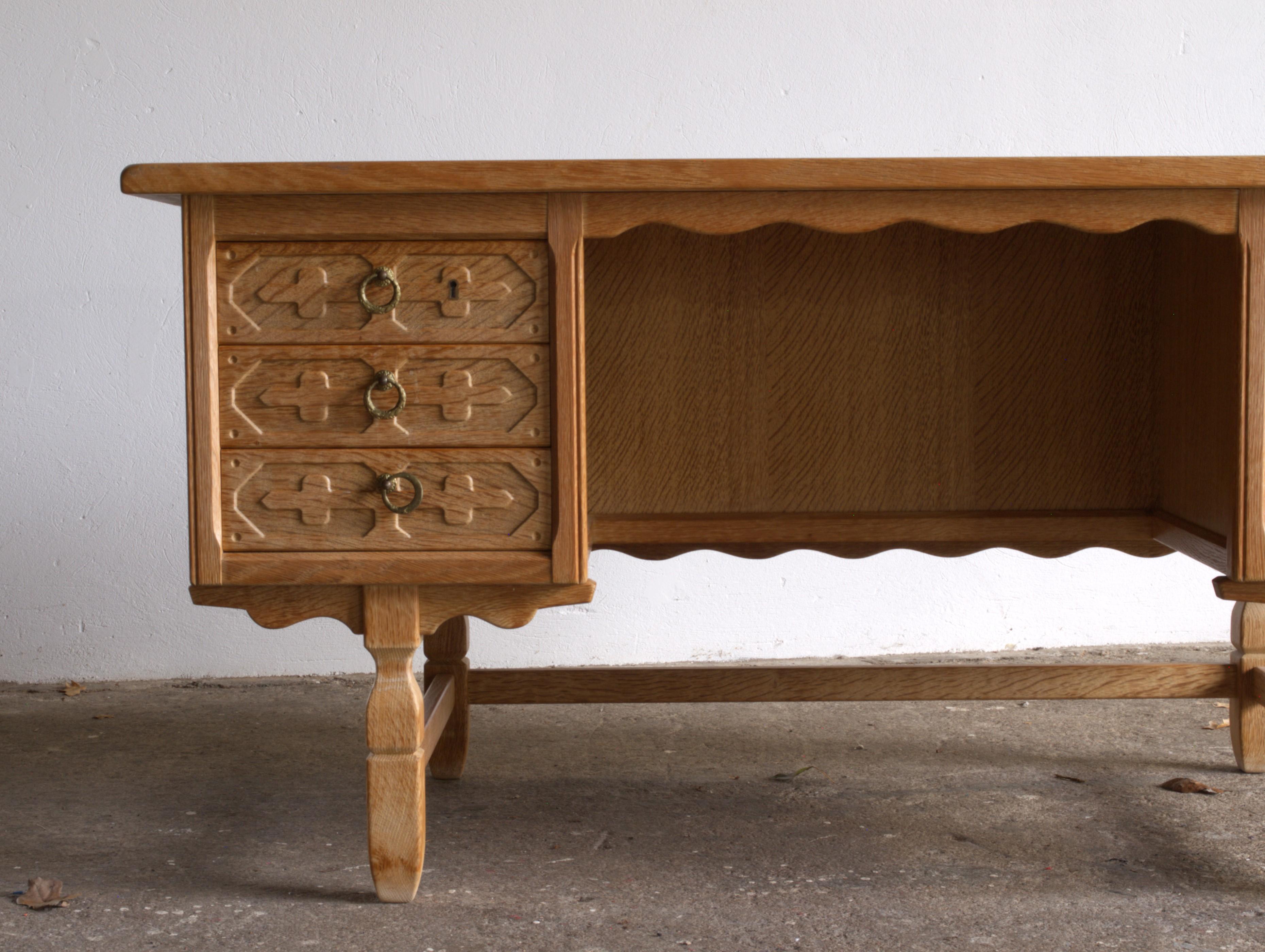 Scandinavian Modern Vintage Danish Writing Desk by Henning Kjærnulf, 1970s