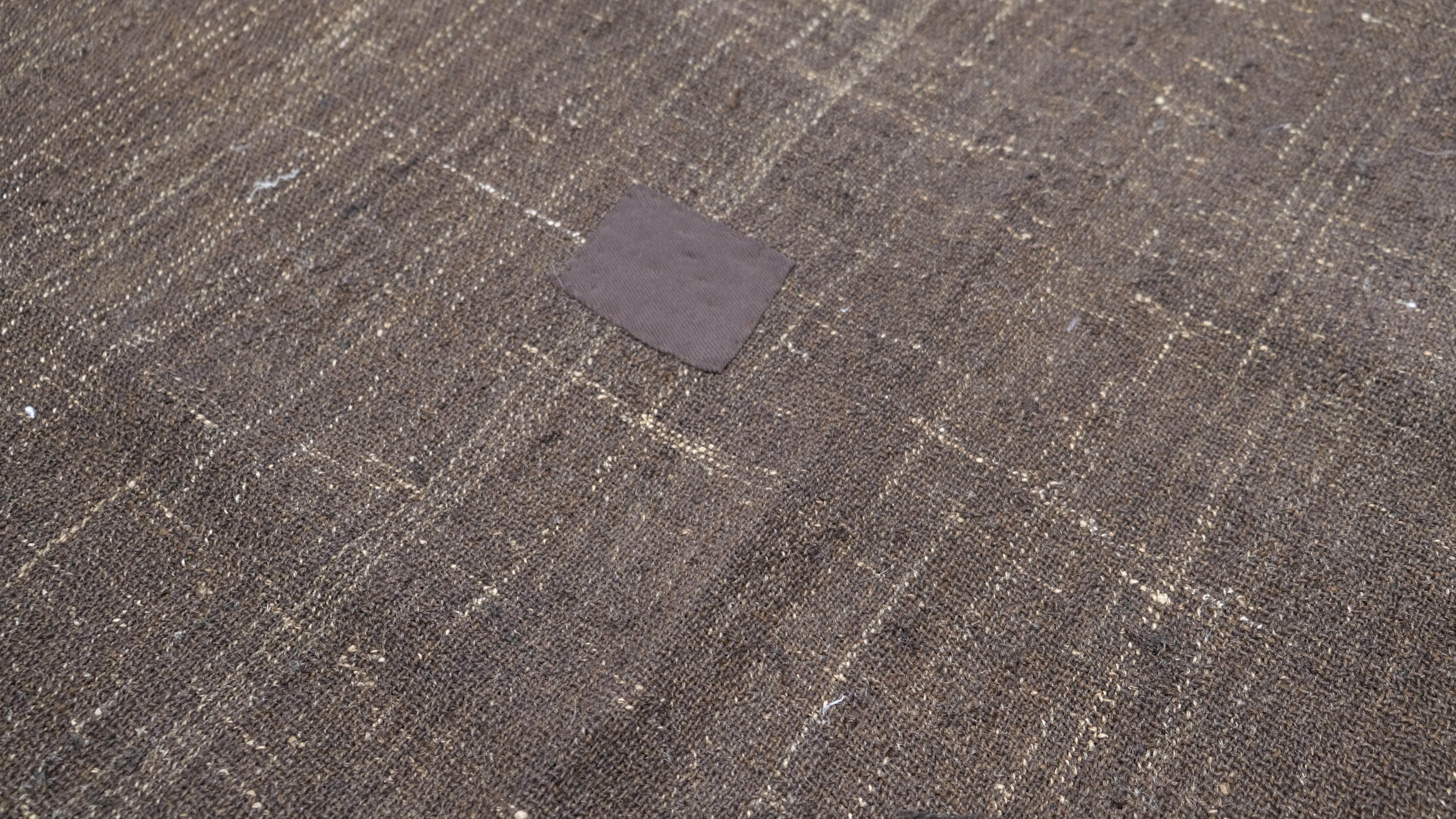 Vintage Dark Brown Hand-Woven Goat Hair Kilim 10'x12'5'' In Good Condition For Sale In Torrance, CA