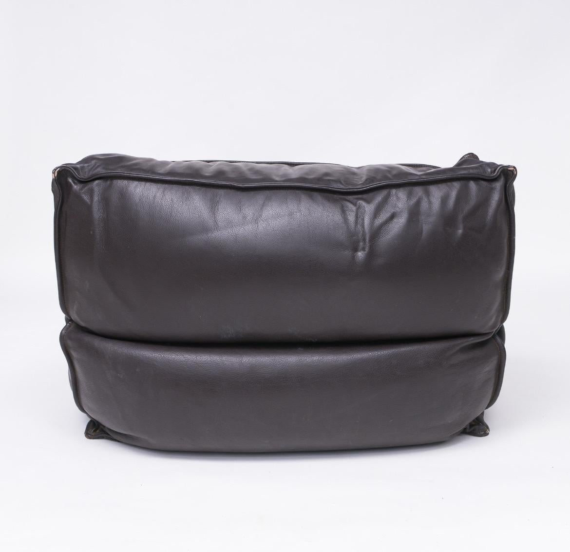 Vintage Dark Brown Leather Canapés, Daybed, Lounge Chairs For Sale 4