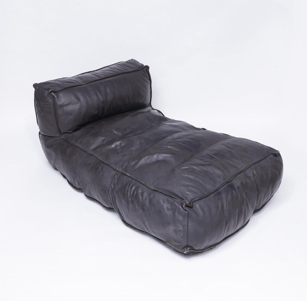 Vintage Dark Brown Leather Canapés, Daybed, Lounge Chairs For Sale 5