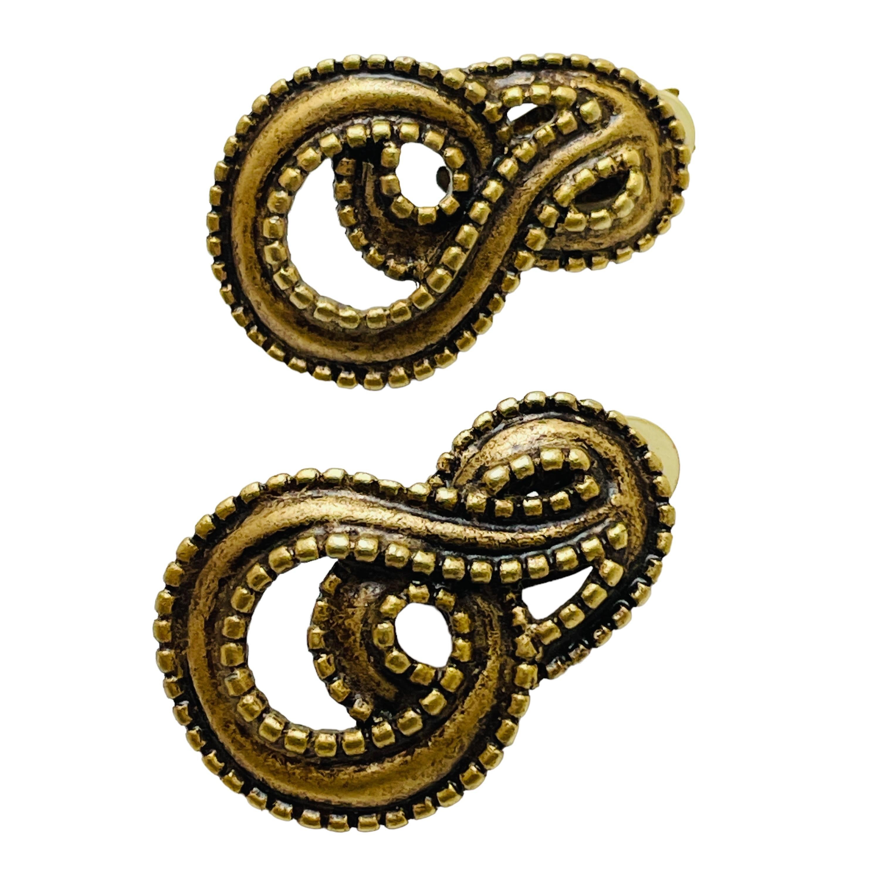 Women's Vintage dark gold tone designer clip on earrings For Sale