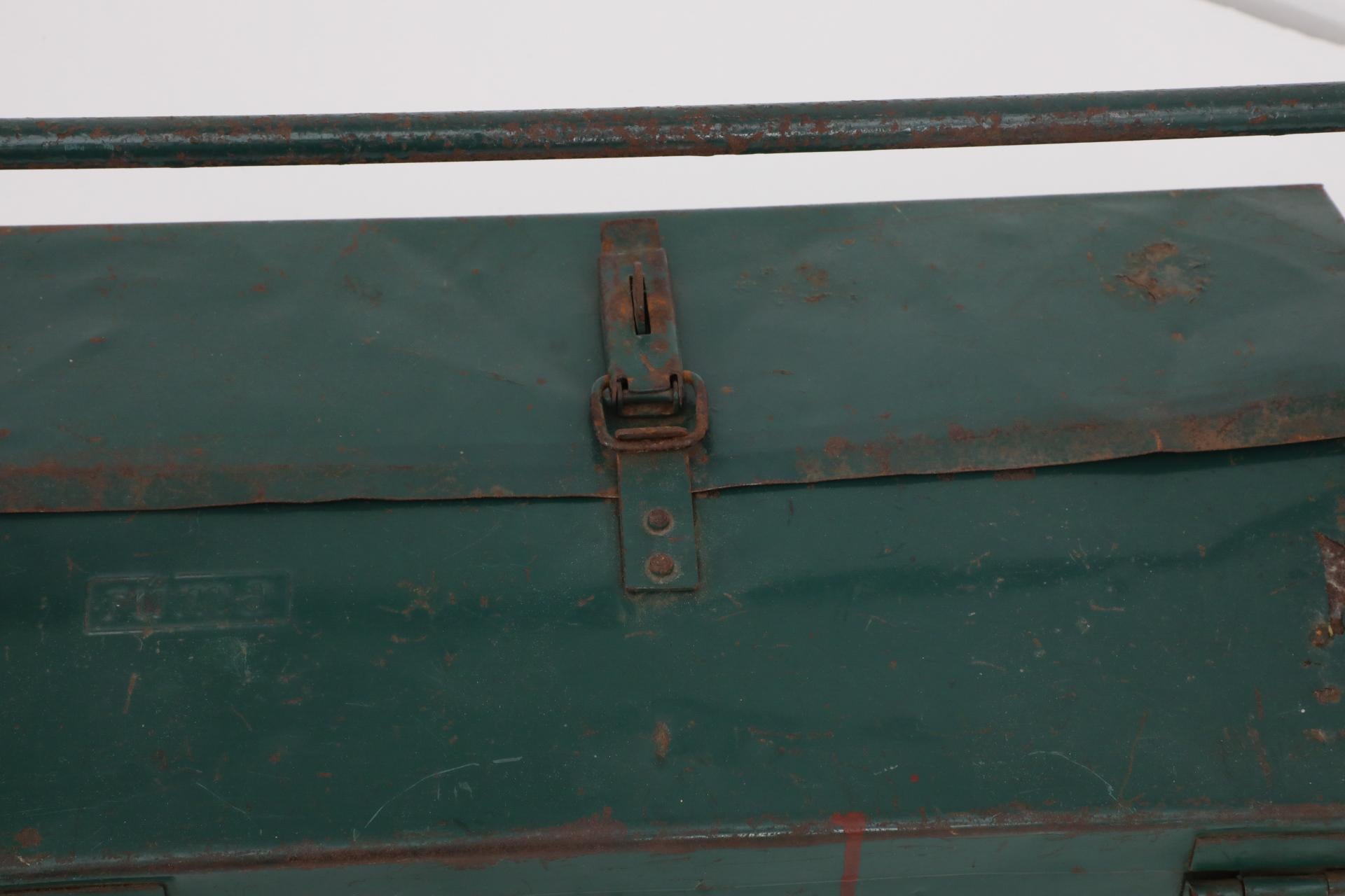 Vintage Dark Green Tool or Tackle Box For Sale 9