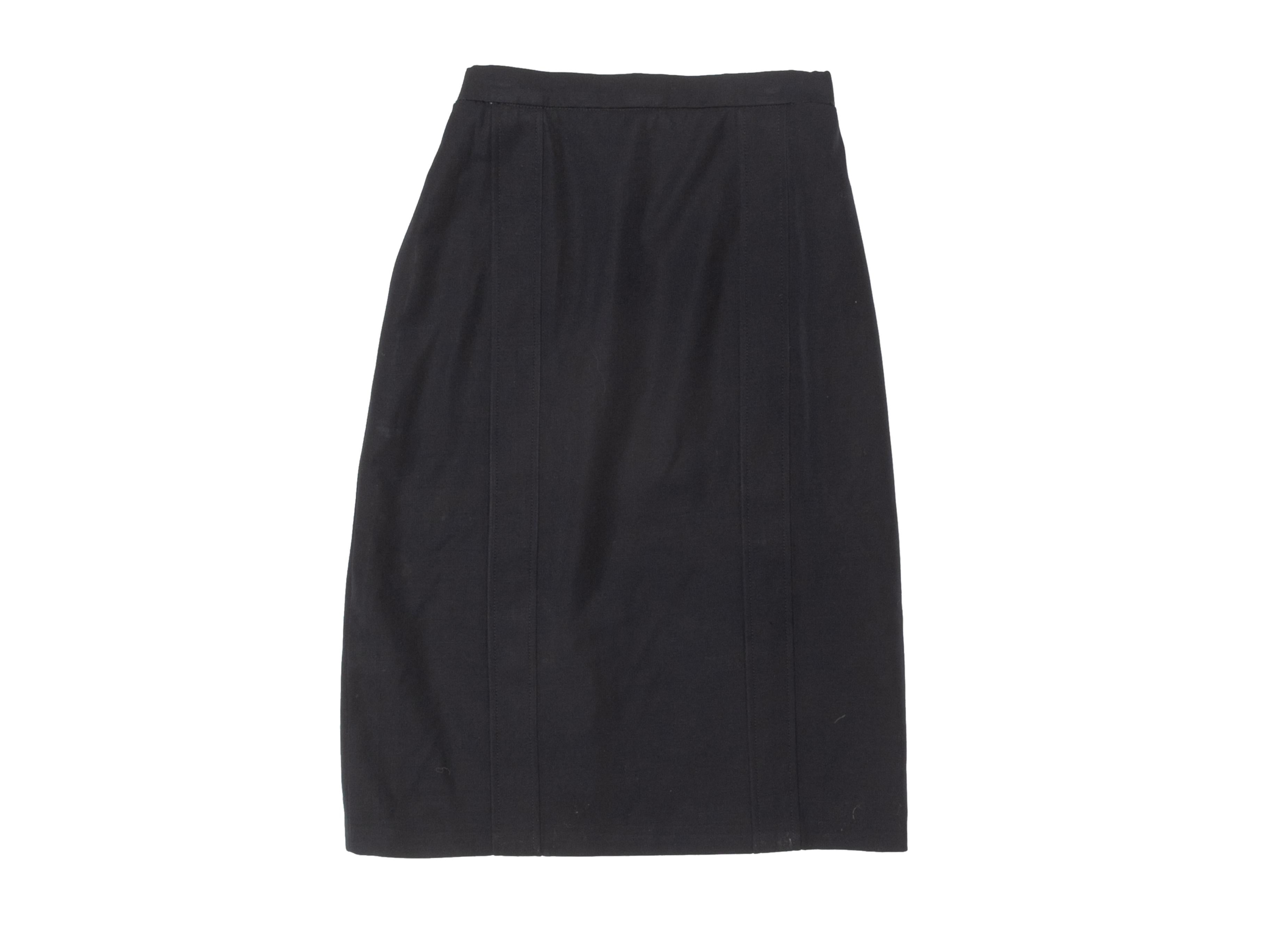 Vintage Dark Navy Chanel Boutique Wool Skirt In Good Condition In New York, NY