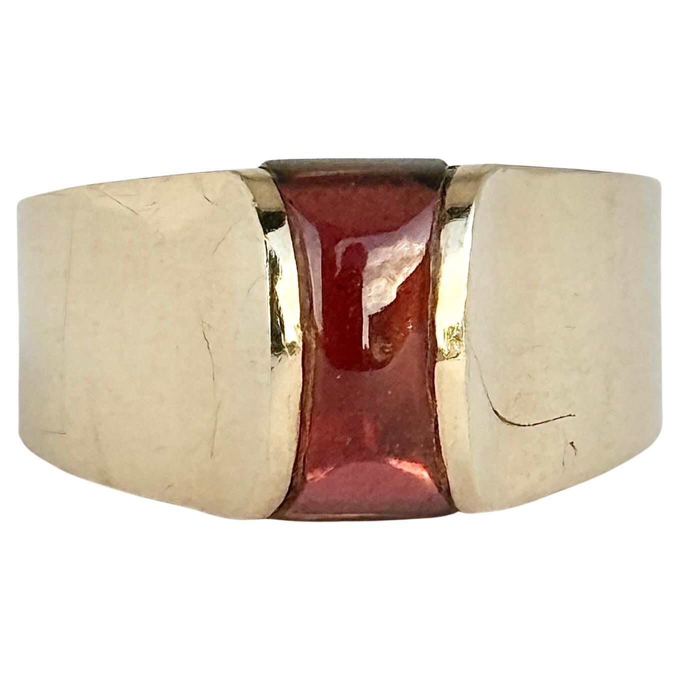 Vintage Tourmaline rose foncé Cabochon et bague solitaire en or 9 carats