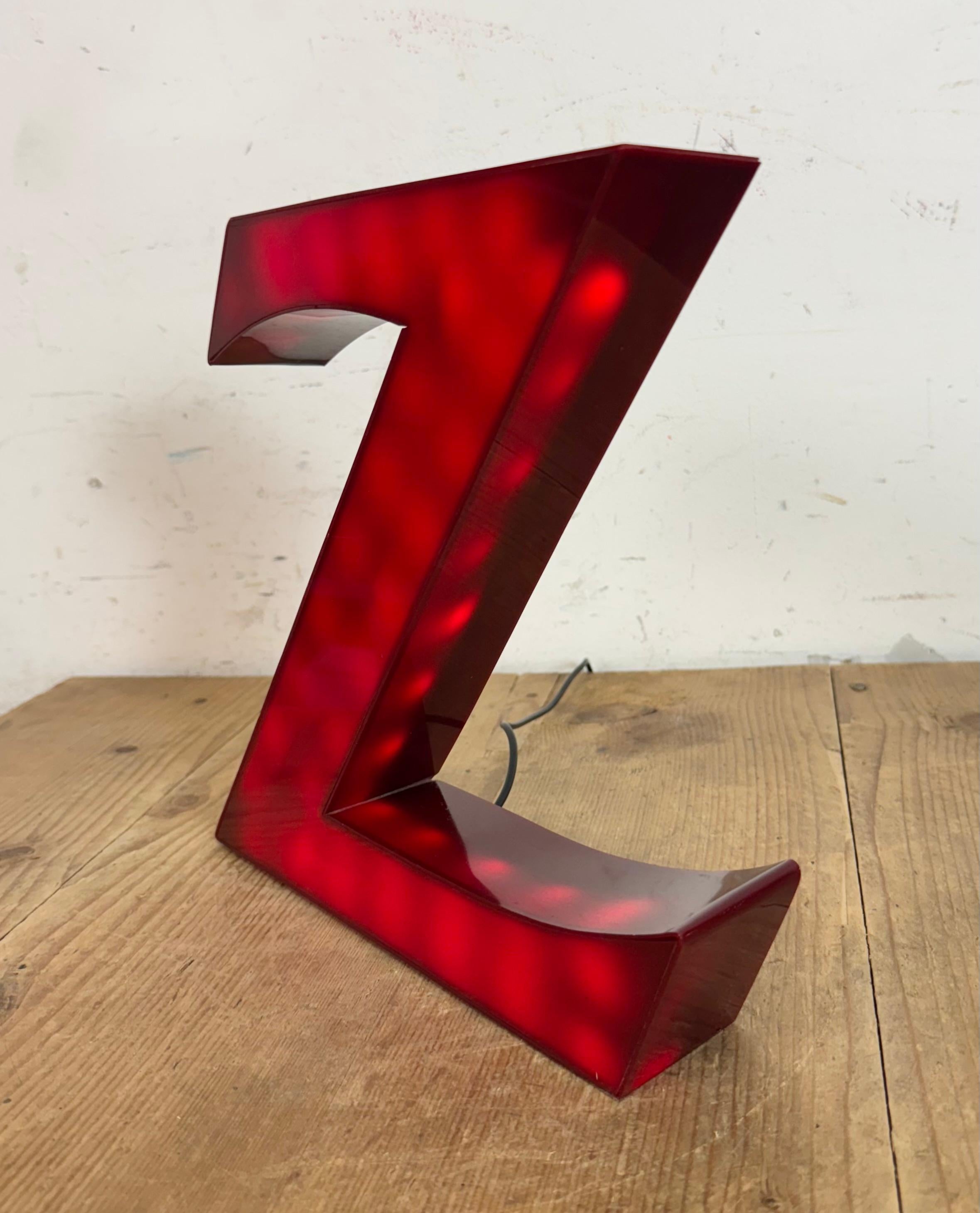 Lettre Z vintage illuminée en rouge foncé, années 1980 en vente 3