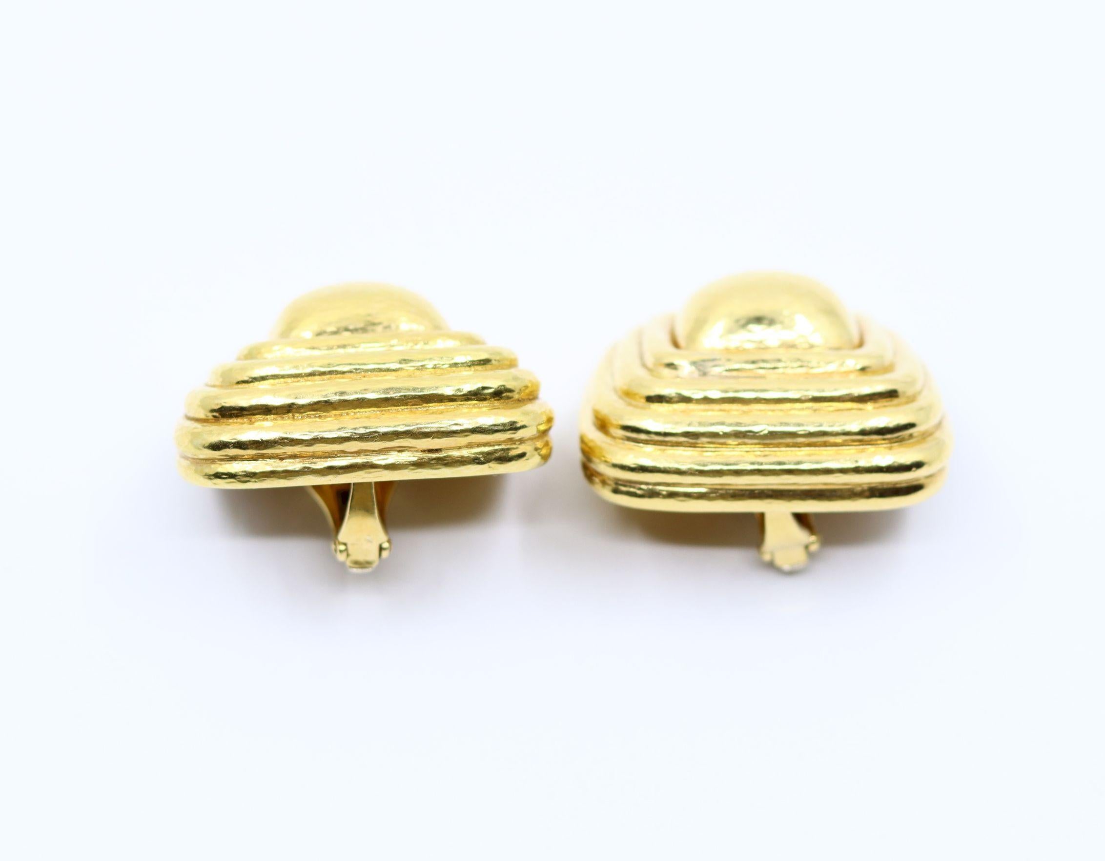 Vintage David Webb 18K Gold Textured Earring For Sale 7