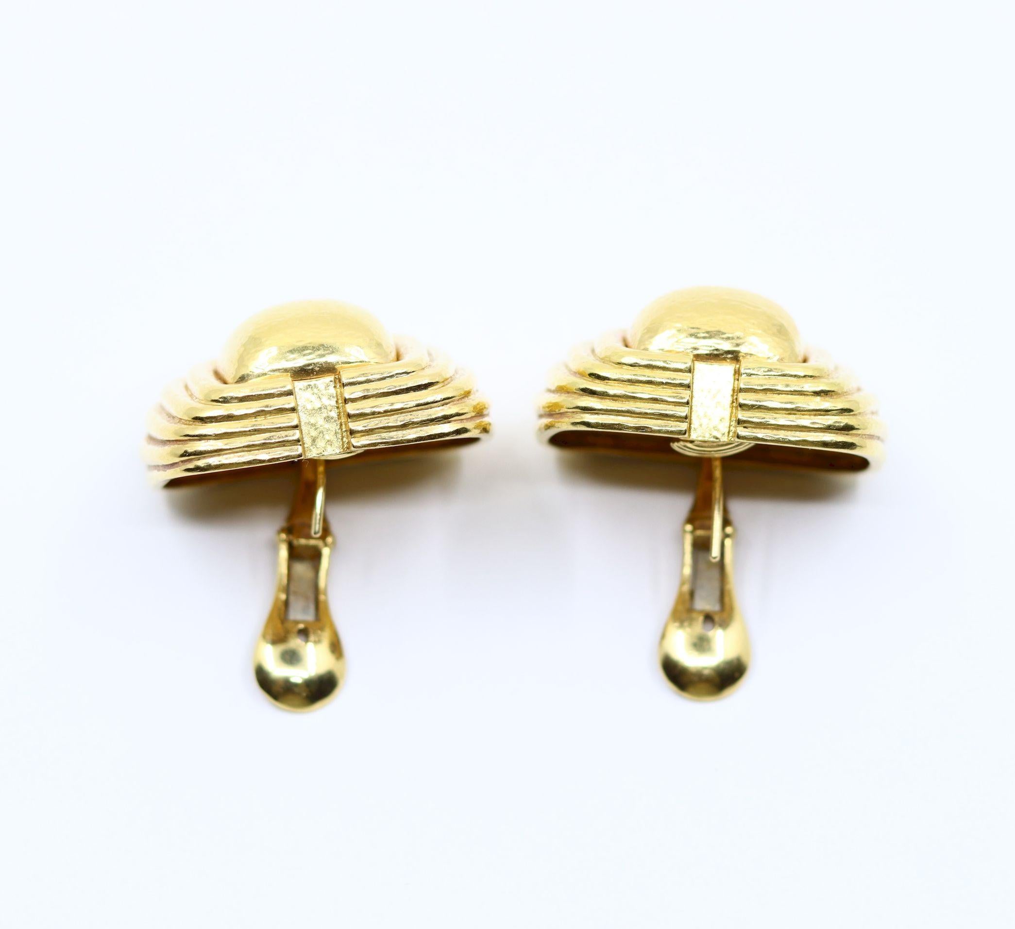 Vintage David Webb 18K Gold Textured Earring For Sale 5