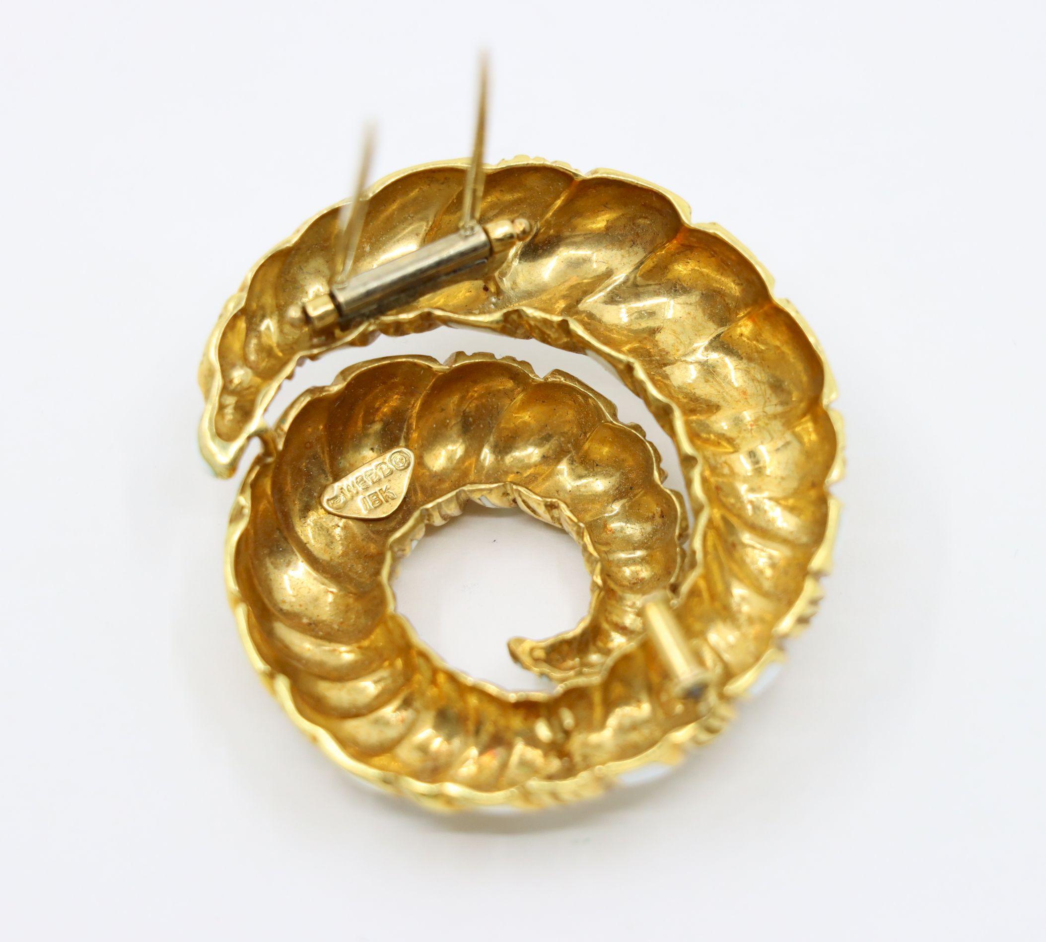 Broche Vintage David David Goldes 18K White Enamel Swirl Brooch en vente 6