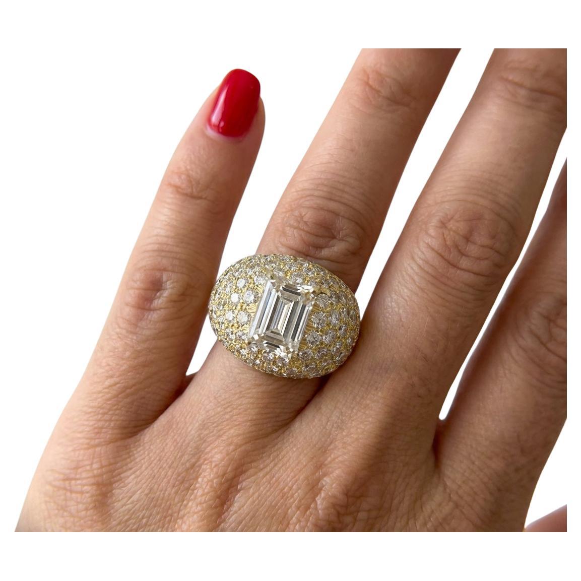 David Webb 6 Carat 18K Yellow Gold Emerald-Cut Diamond and Pavé Diamond Ring For Sale