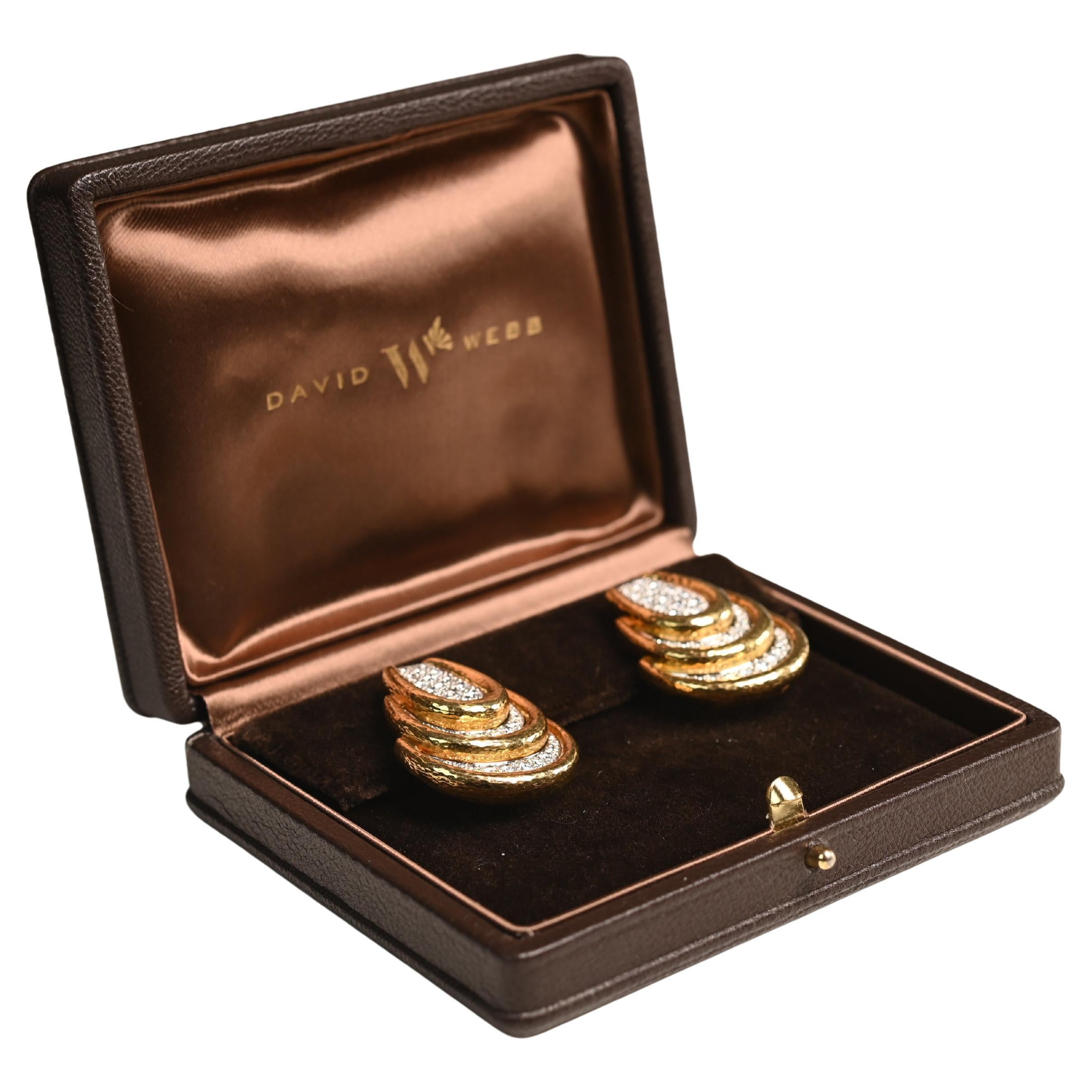 Vintage David Webb (Approx 2.9-Carats) Diamond and Gold Earrings 18K Yellow Gold For Sale