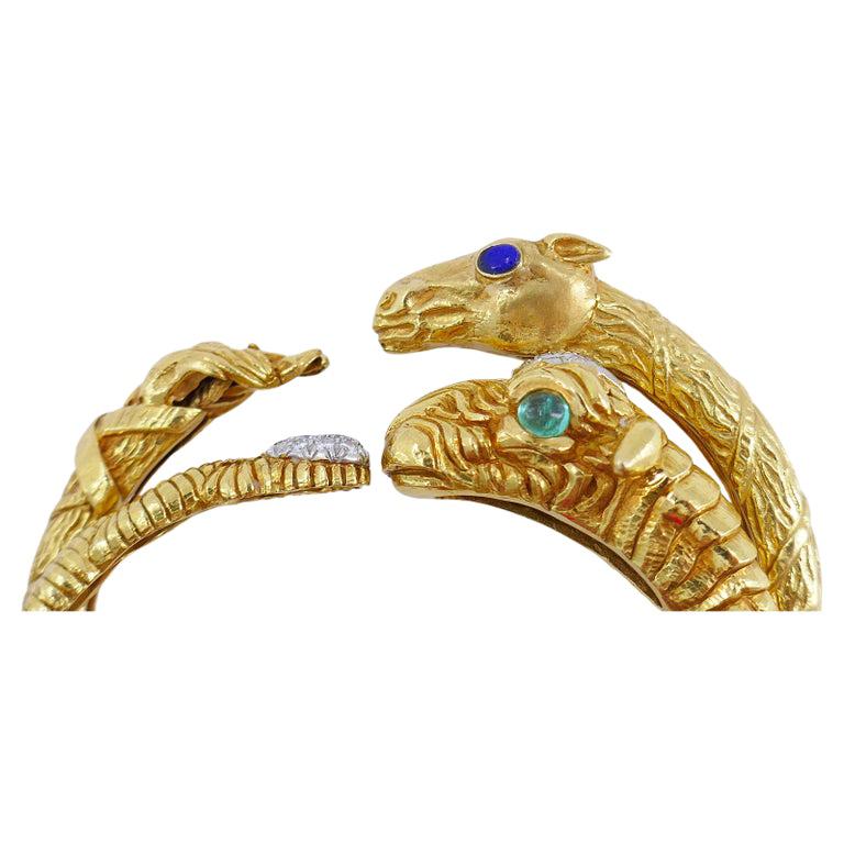 Vintage David Webb Aries Gold Bracelet Set Bangle Pair Gemstones Estate Jewelry In Good Condition For Sale In Beverly Hills, CA