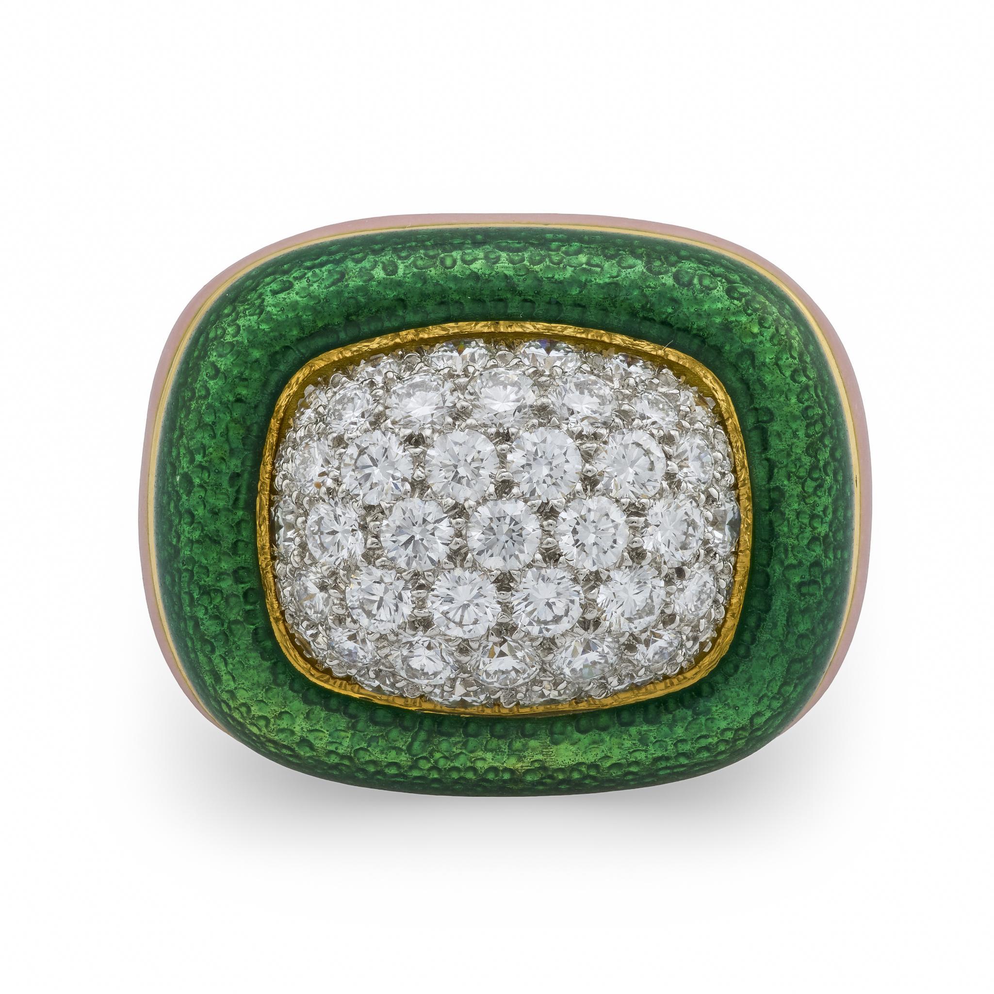 Moderno Anello cocktail vintage David Webb con diamante e smalto in oro giallo 18 carati in vendita