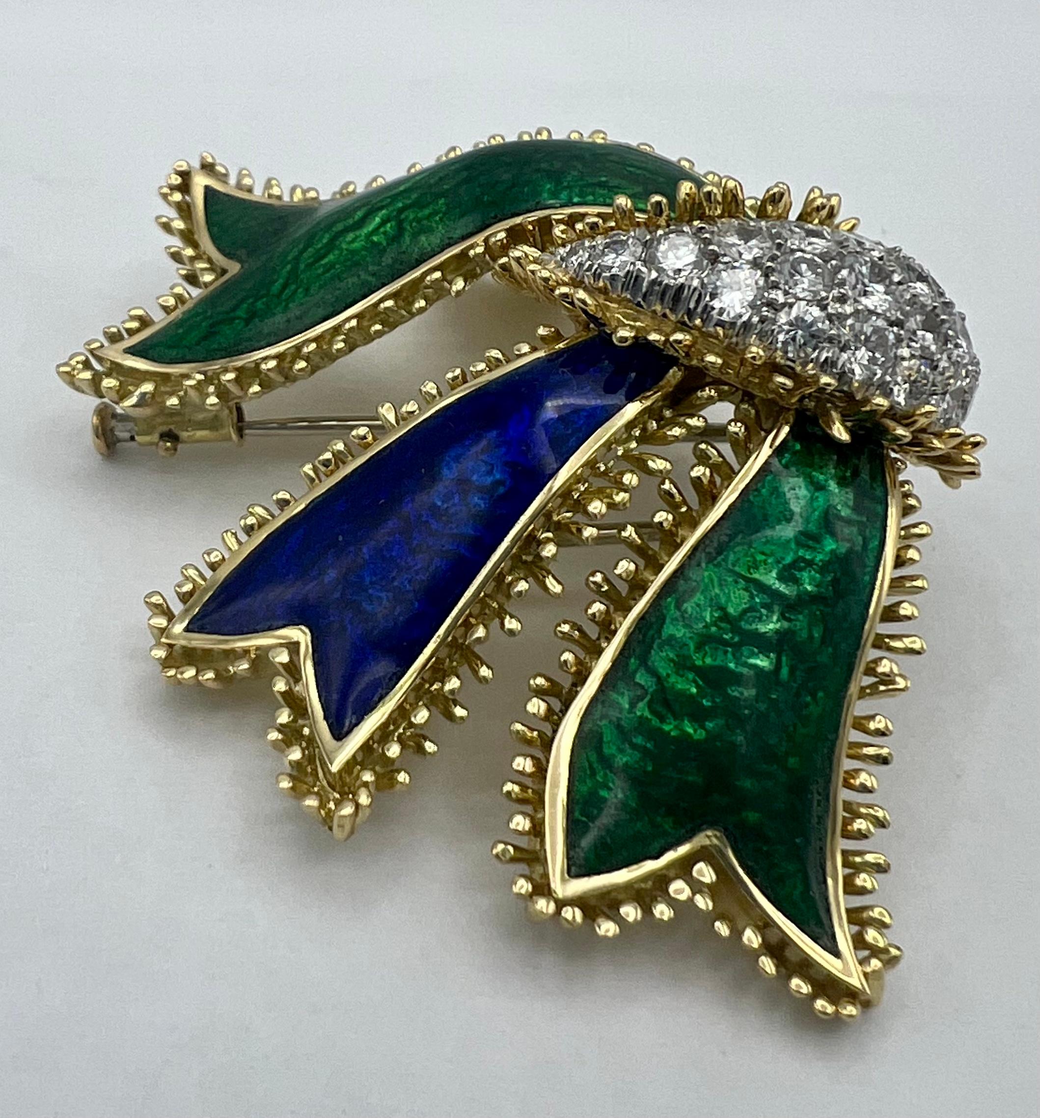 Vintage David Webb Diamond & Enamel Bow Ribbon Pin Brooch  In Excellent Condition For Sale In Beverly Hills, CA