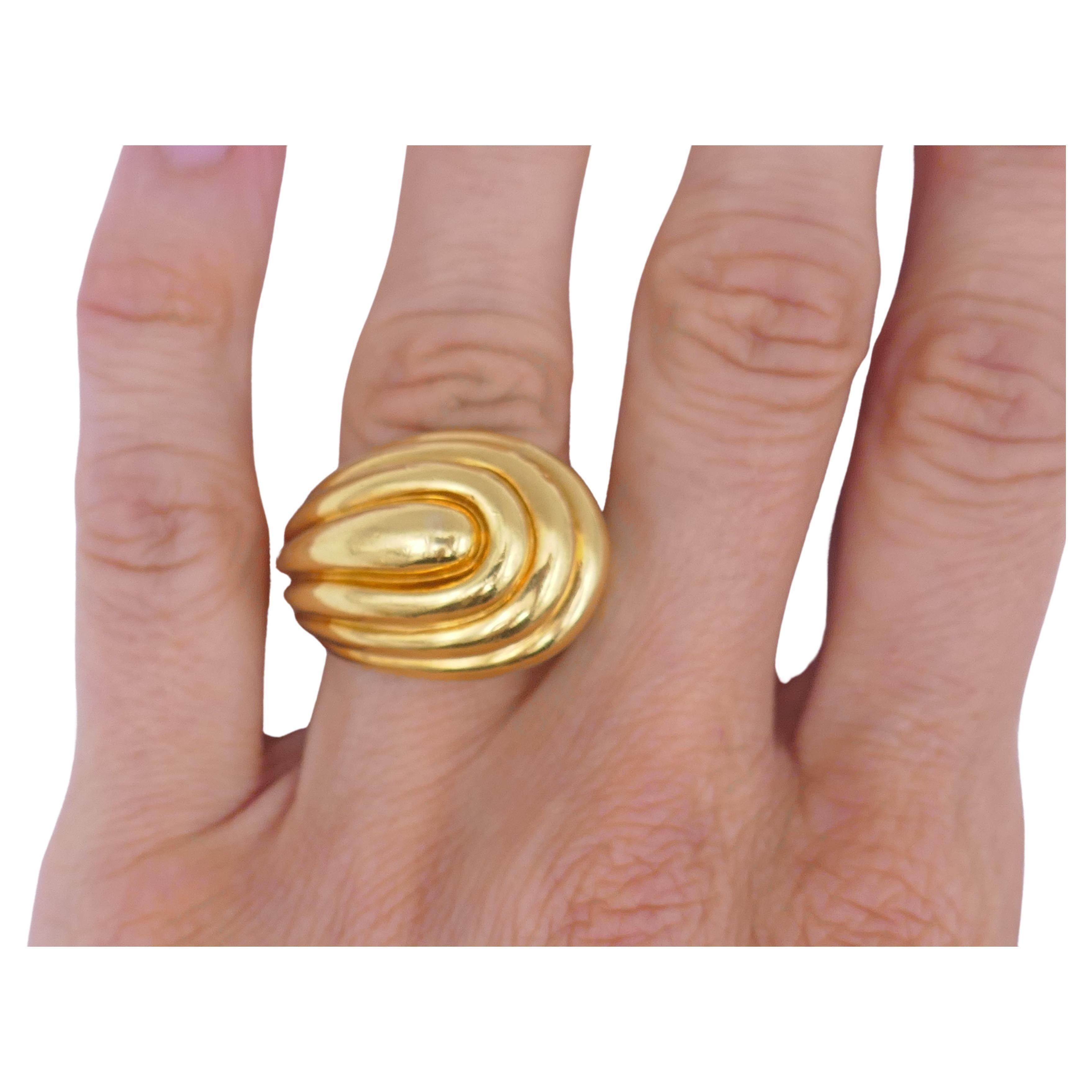Vintage David Webb Gold Ring Cocktail Swirl In Excellent Condition In Beverly Hills, CA