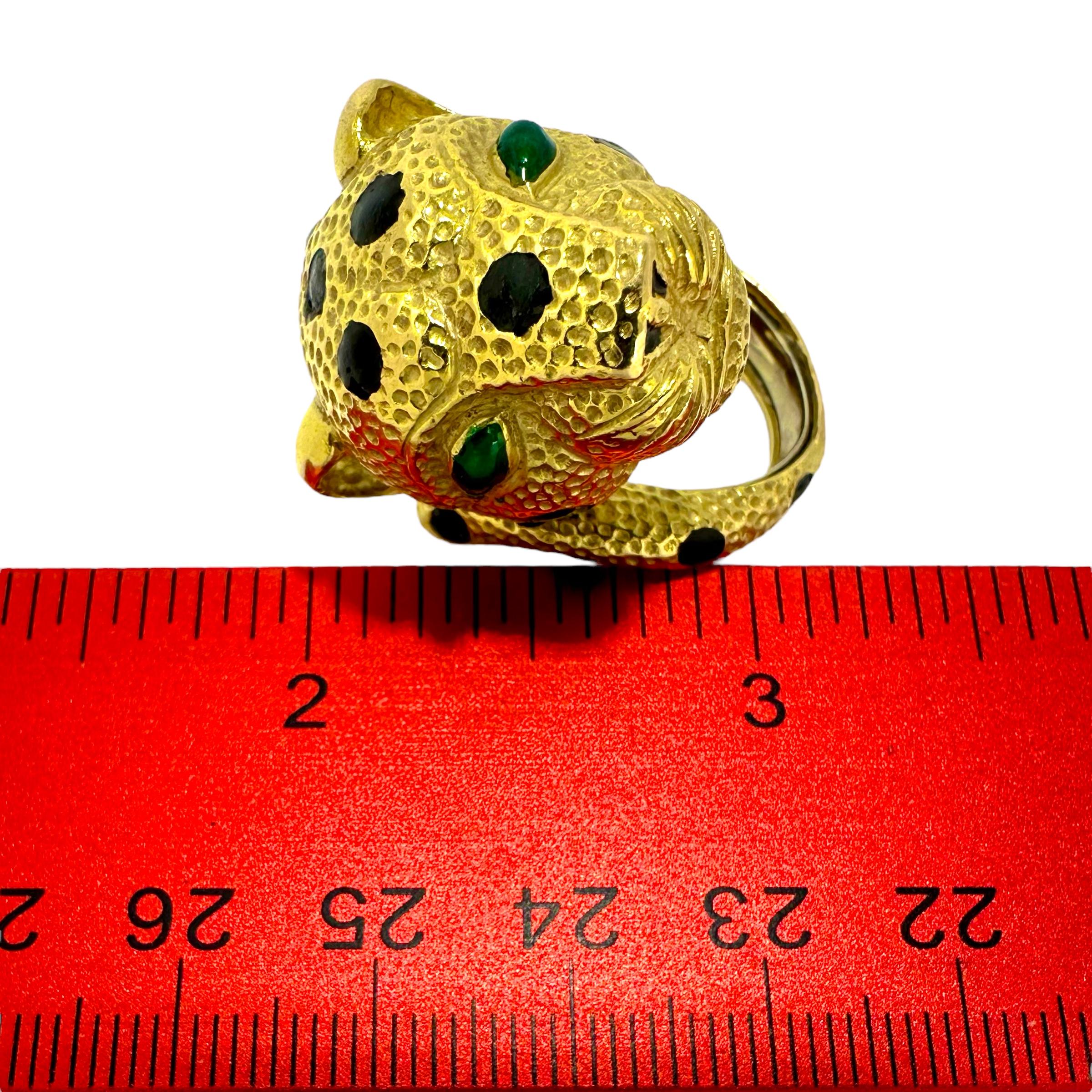 Vintage David Webb Leopard Ring in 18K Yellow Gold and Enamel For Sale 5
