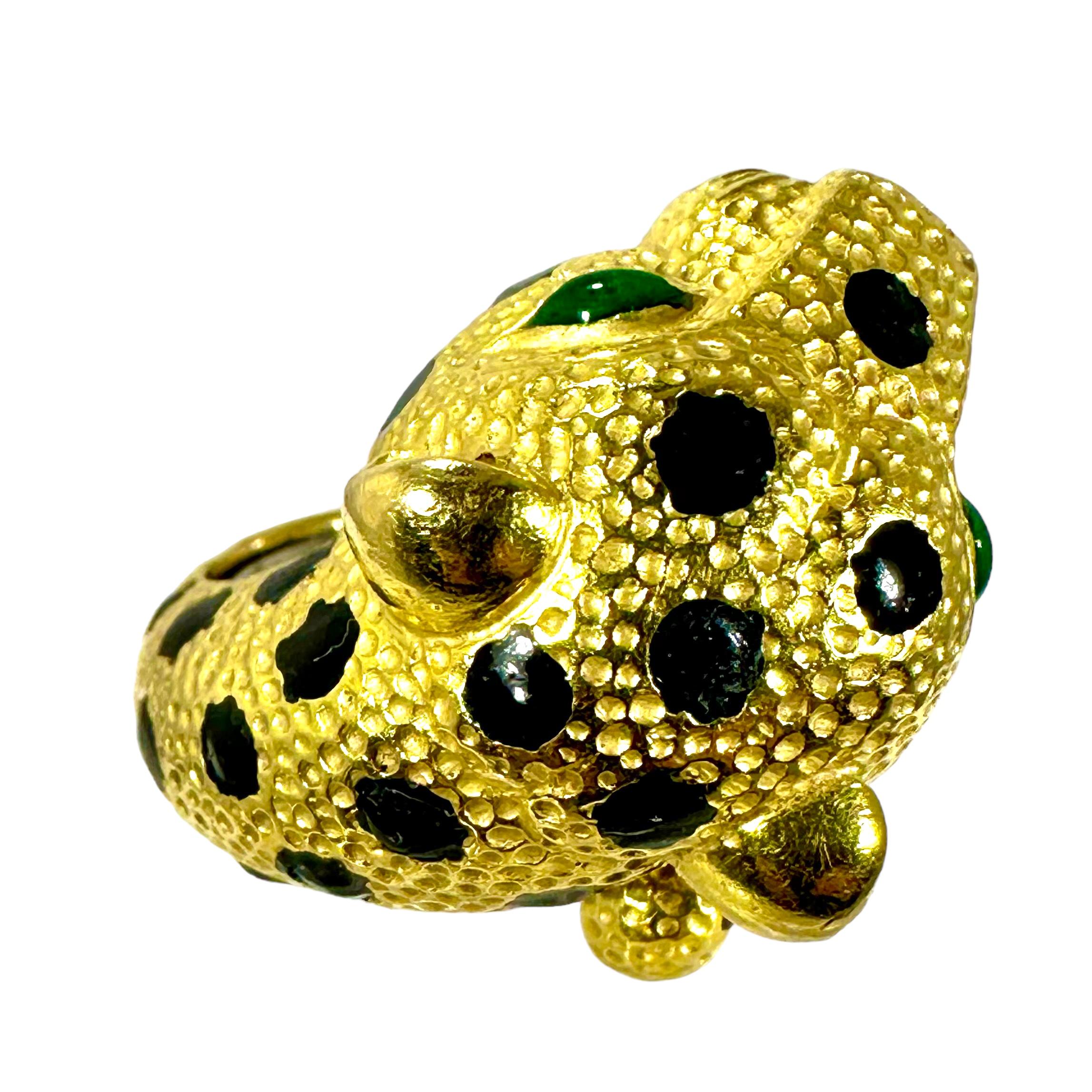 Vintage David Webb Leopard Ring in 18K Yellow Gold and Enamel For Sale 1