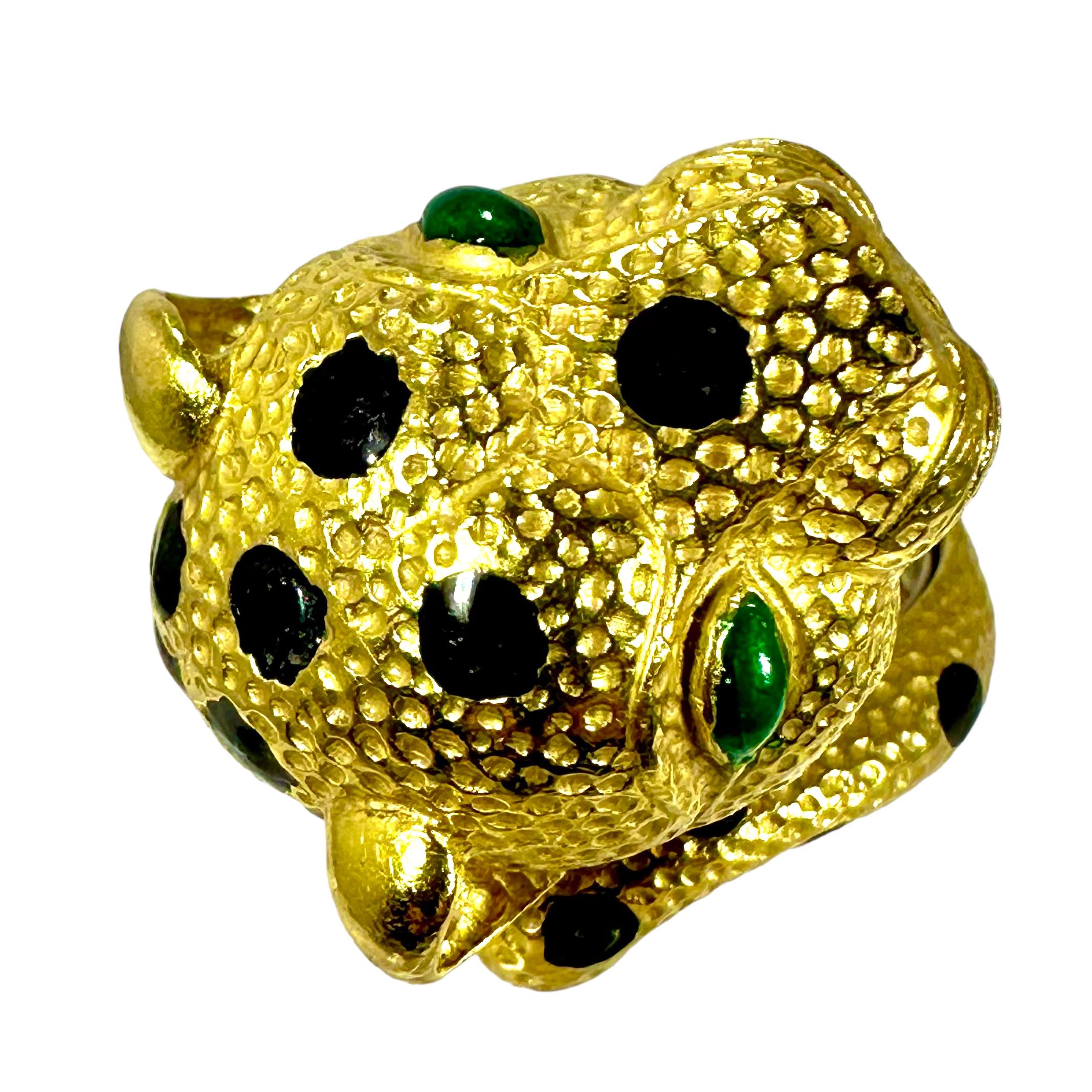 Vintage David Webb Leopard Ring in 18K Yellow Gold and Enamel For Sale 2
