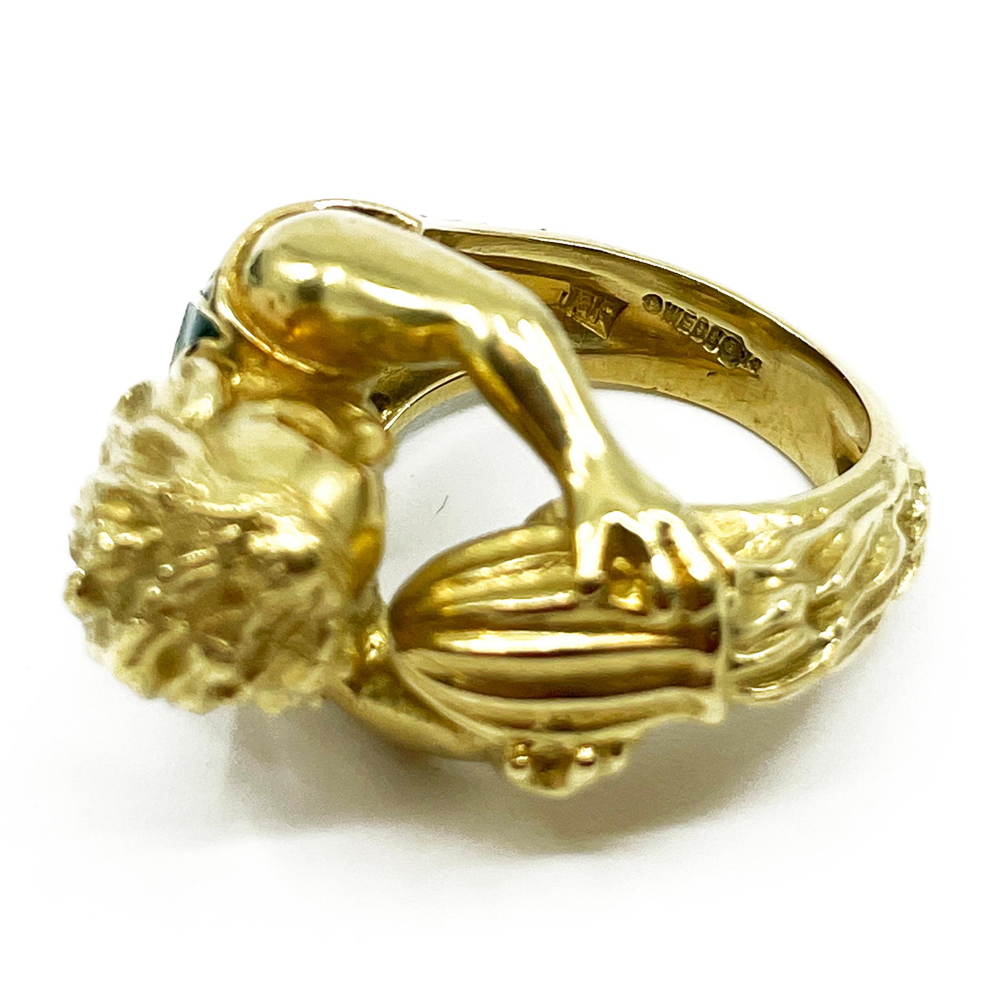 Modern Vintage David Webb’s Aquarius Zodiac 18K Yellow Gold Green Enamel Ring, 1970s For Sale