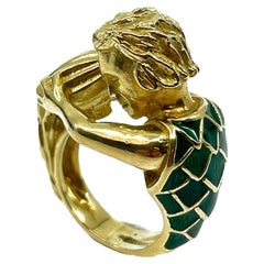 Vintage David Webb’s Aquarius Zodiac 18K Yellow Gold Green Enamel Ring, 1970s