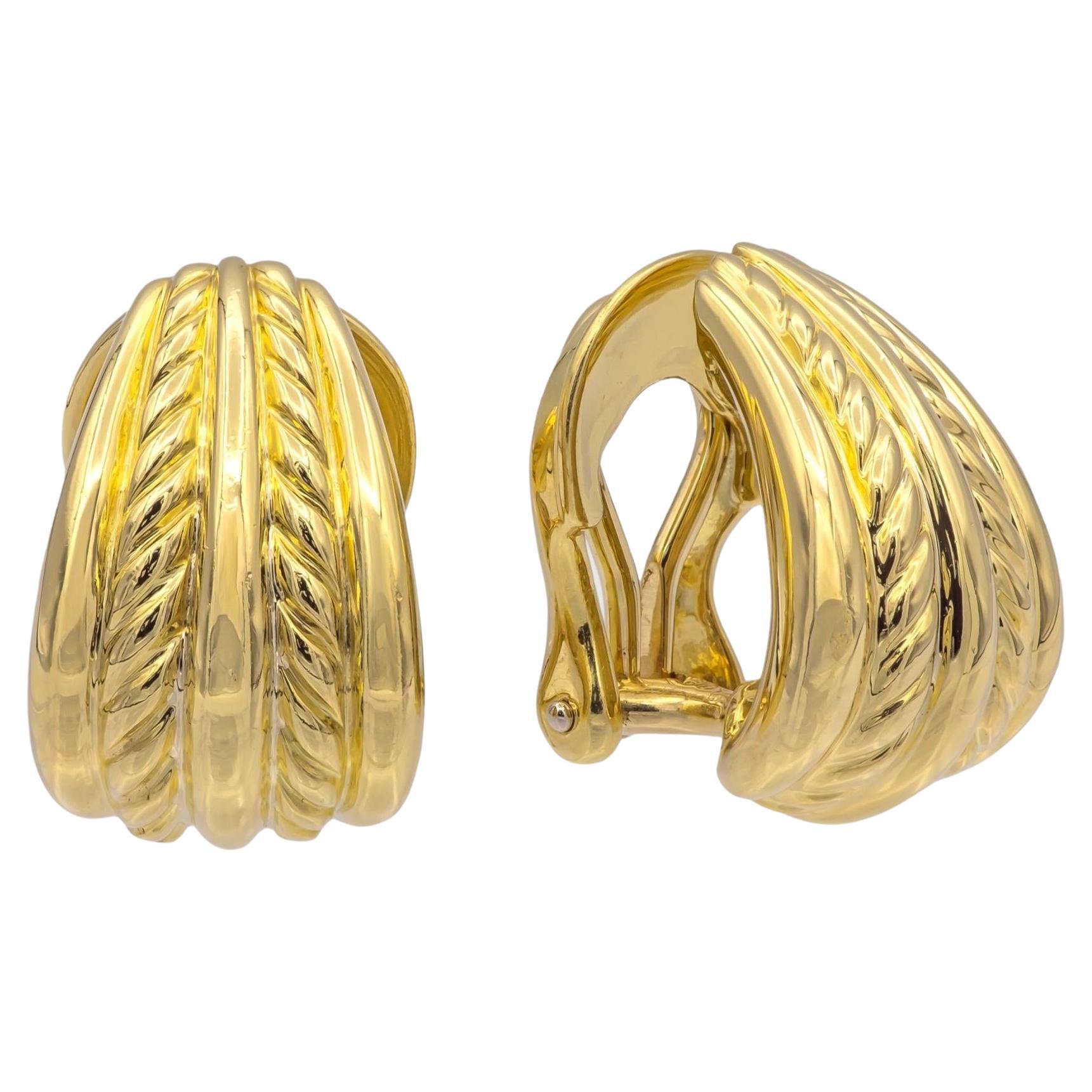 Vintage David Yurman 18K Yellow Gold Cable Shrimp J Hoop Earrings