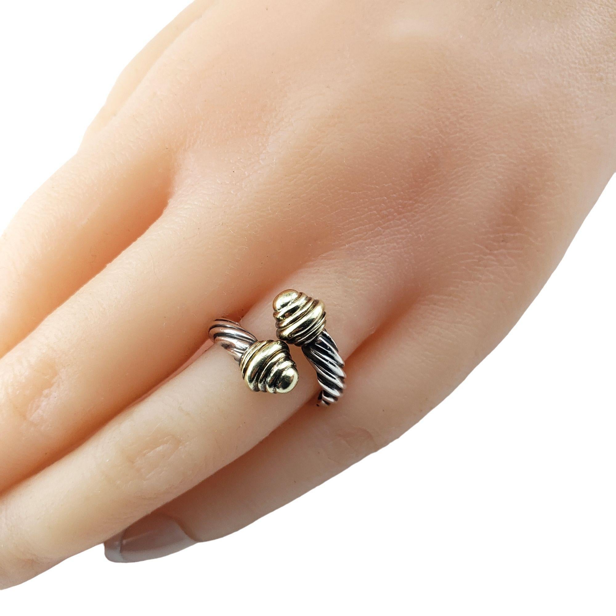 Vintage David Yurman S Silver and 14K Yellow Gold Bypass Cable Ring #15144 In Good Condition In Washington Depot, CT